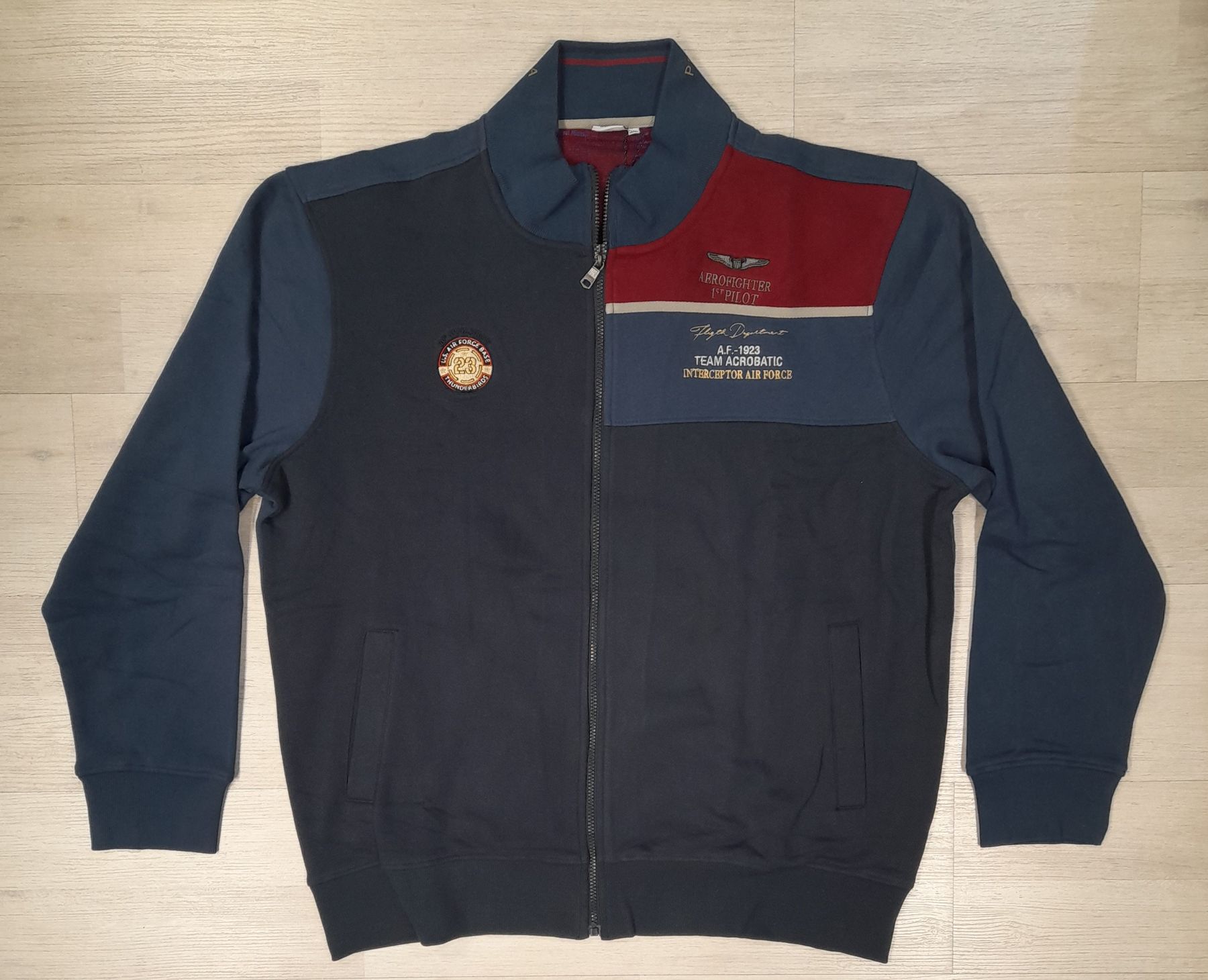 Felpa bicolor No Way Sport articolo SB23824/CONF