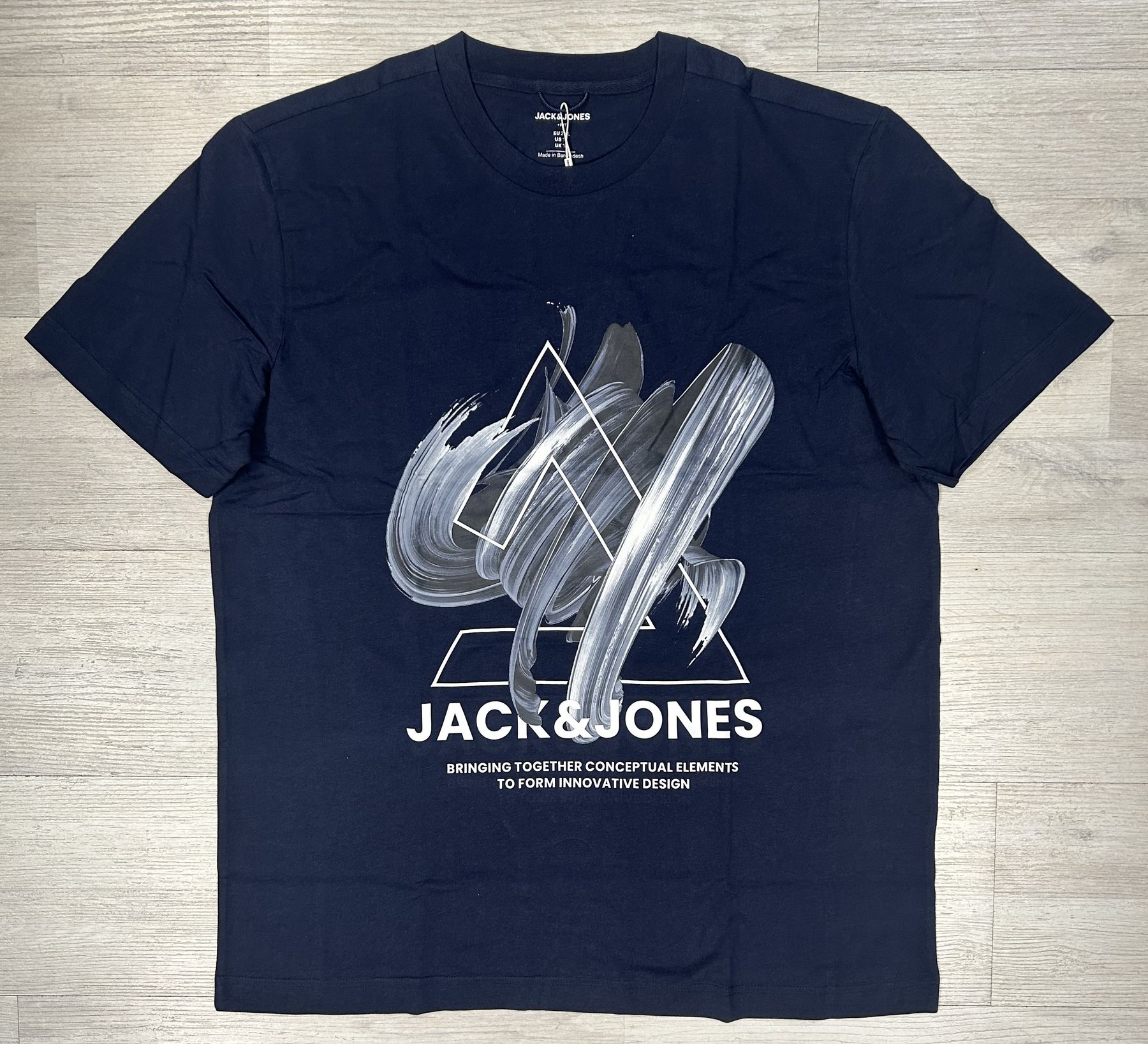 T-Shirt Jack&Jones articolo 12257370