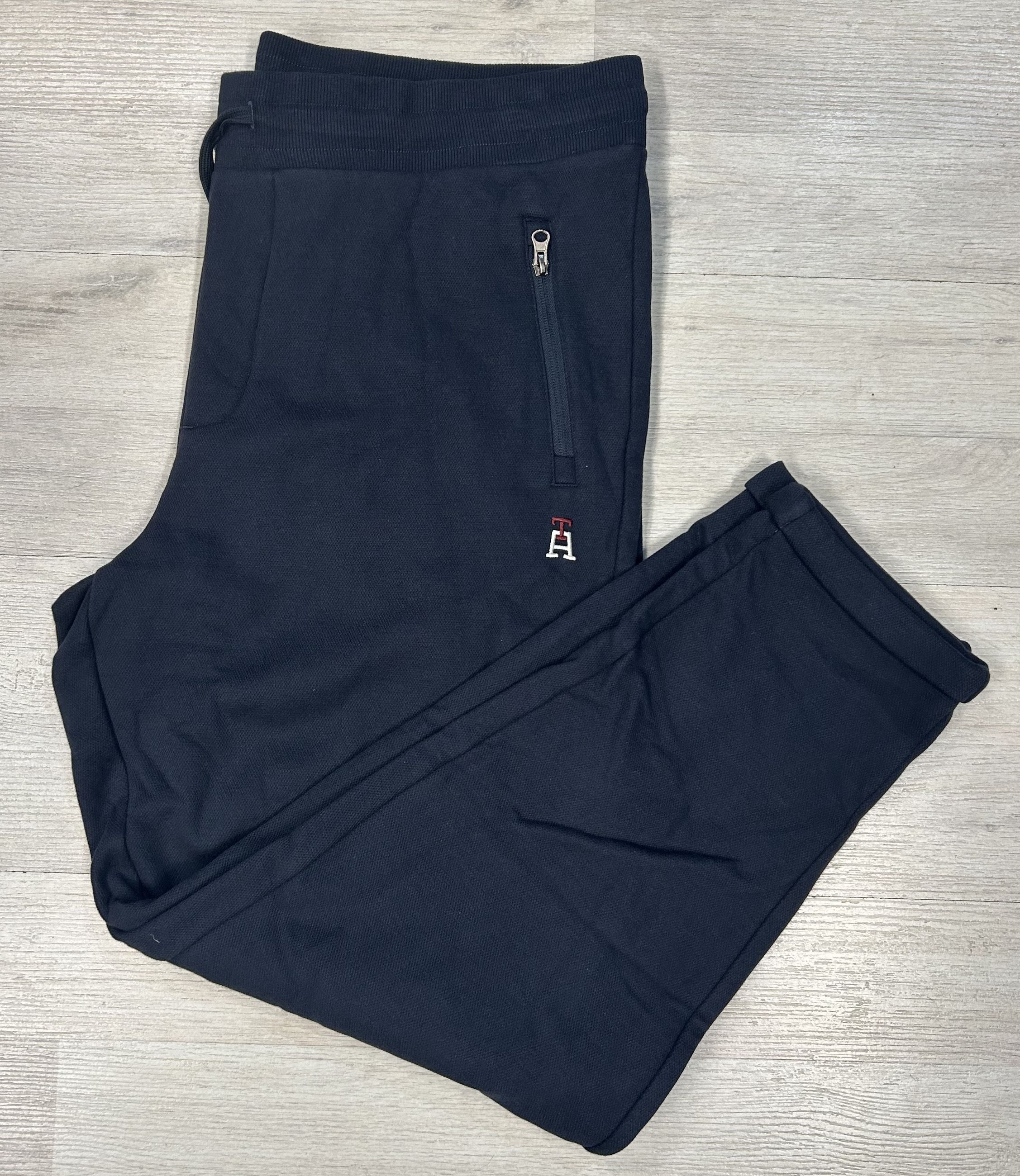 Pantaloni tuta No Way Sport articolo SB25228/CONF