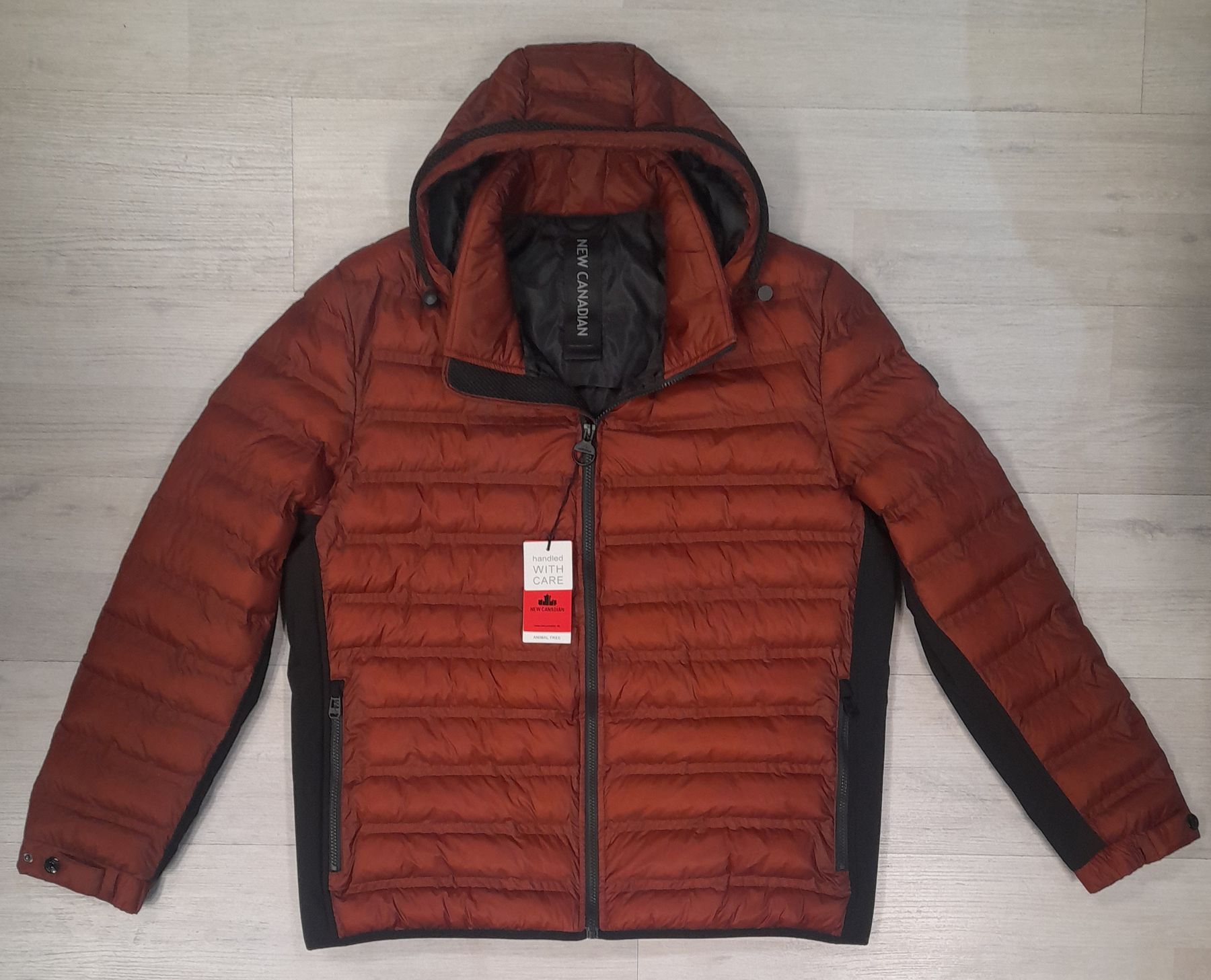 Giaccone con cappuccio staccabile New Canadian articolo 5121