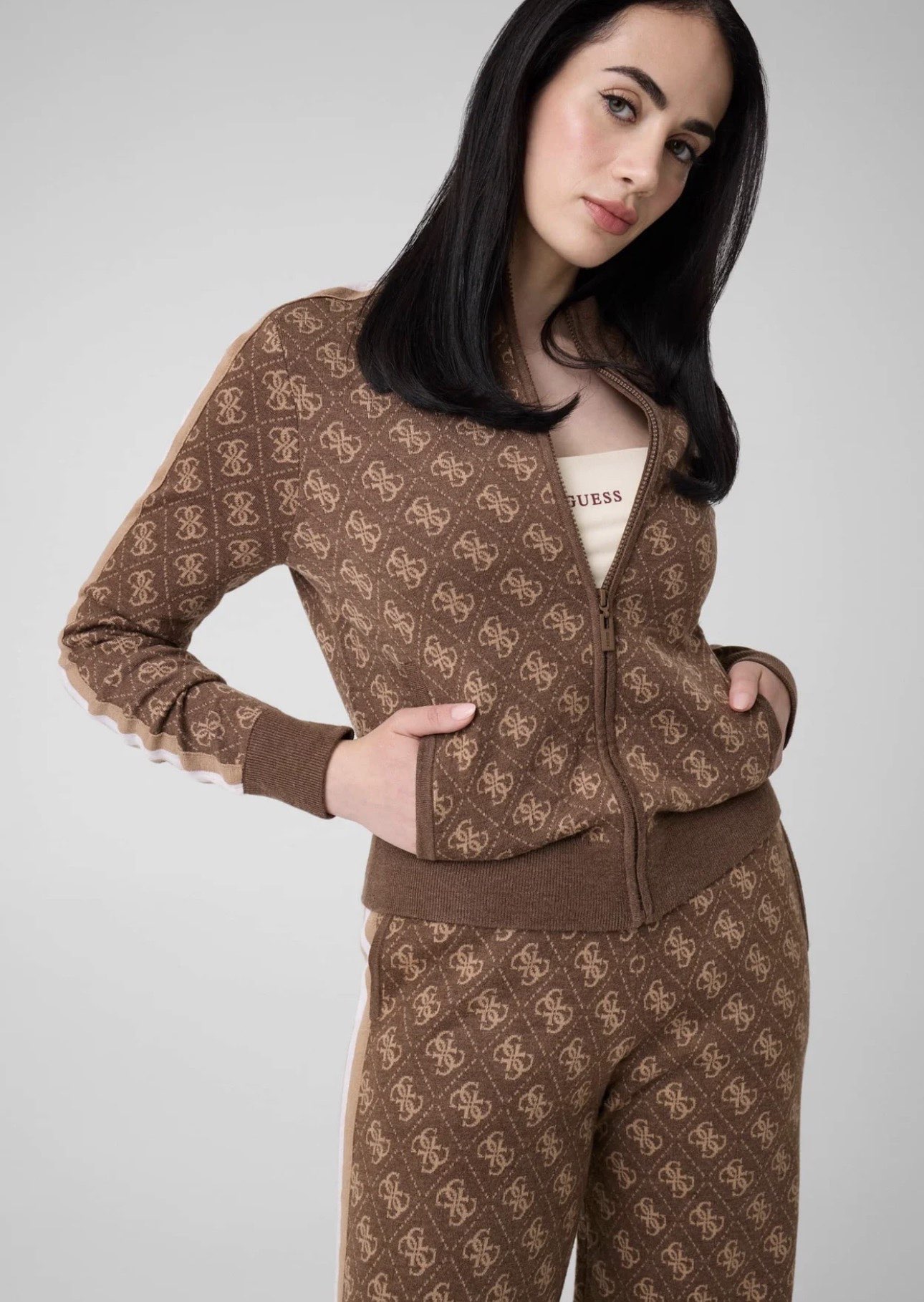 GUESS V6BR03Z1482