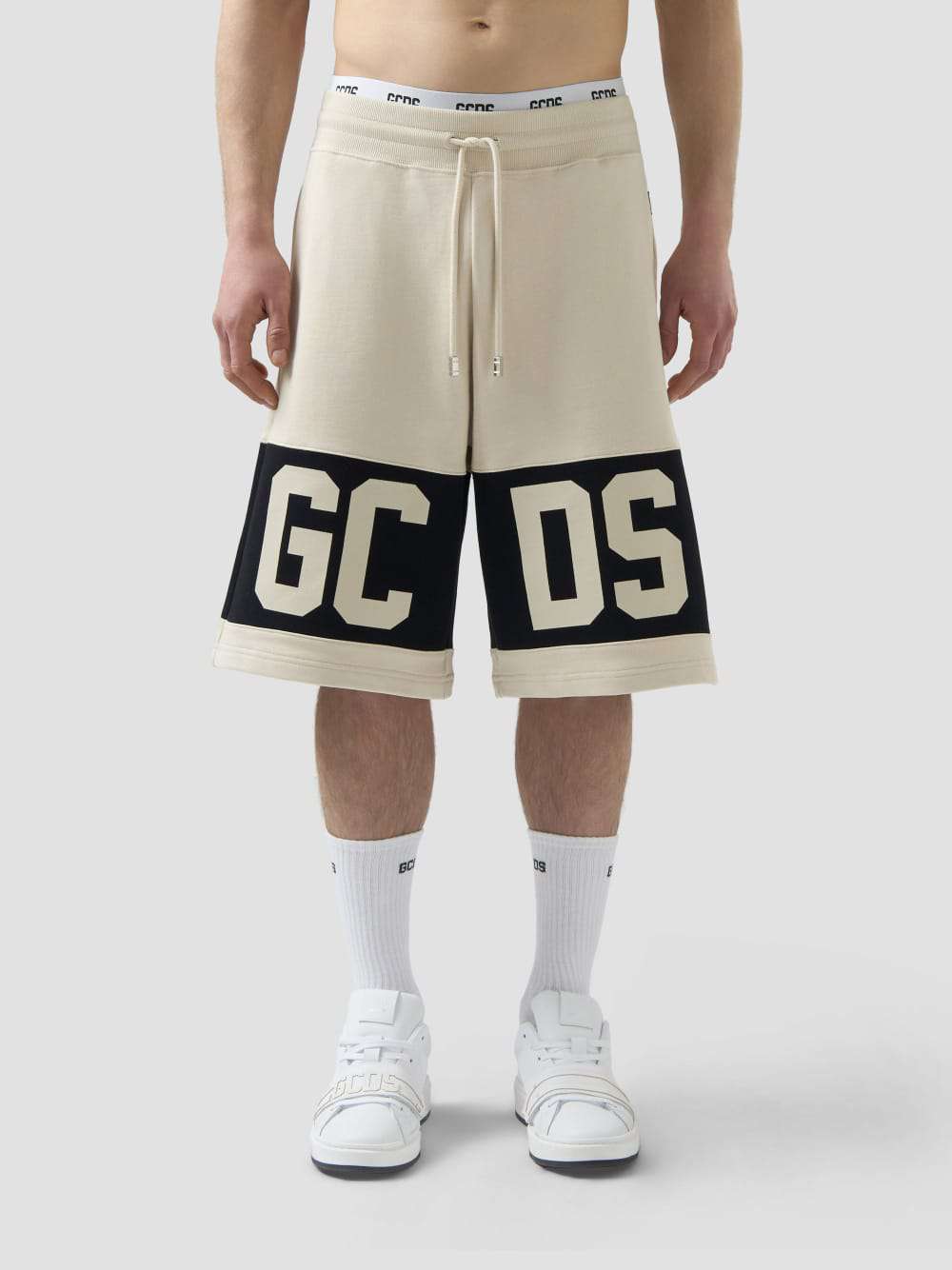 GCDS SWEATSHORTS UOMO -L228F004