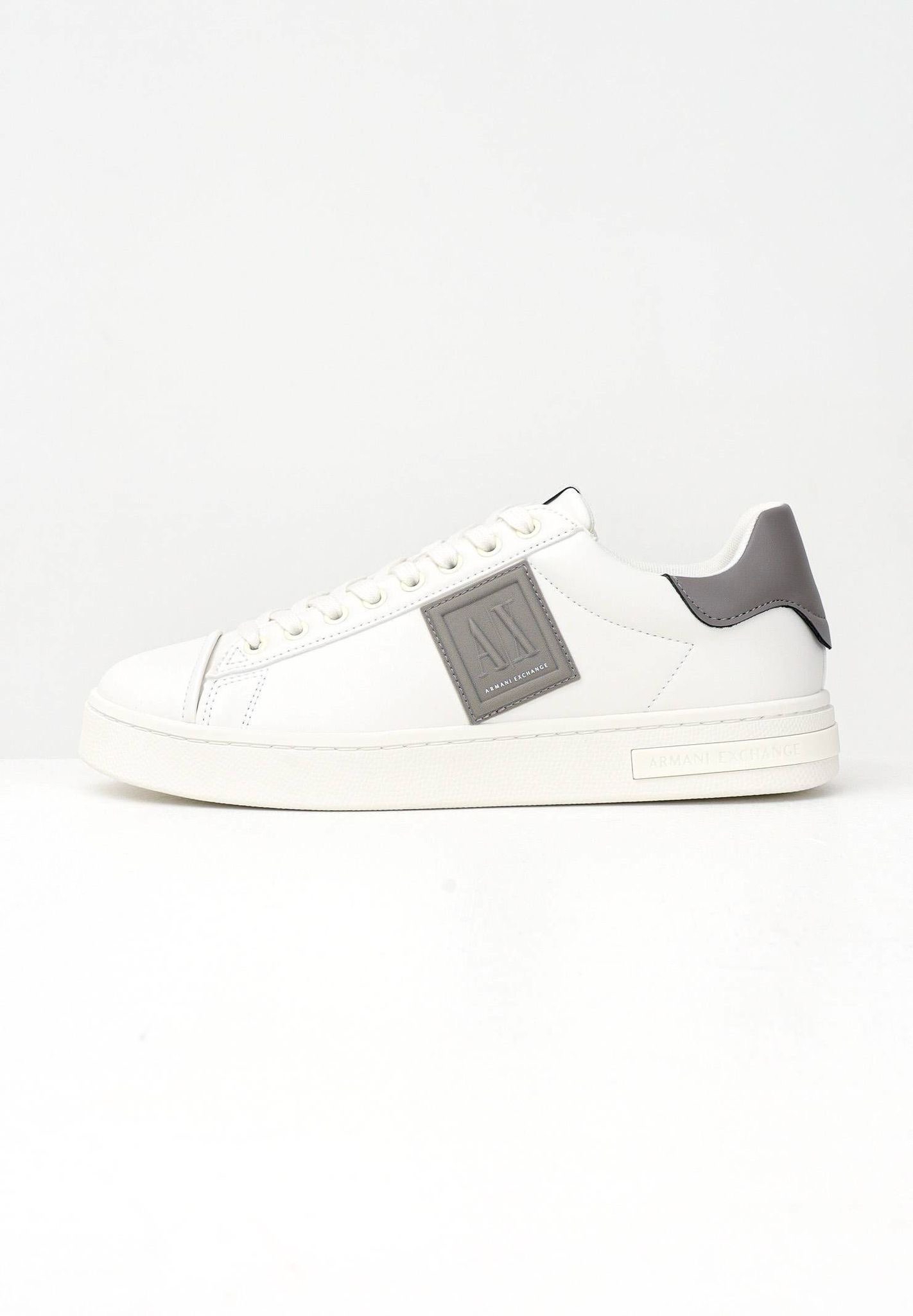 ARMANI EXCHANGE SNEAKERS - XUX252XV805