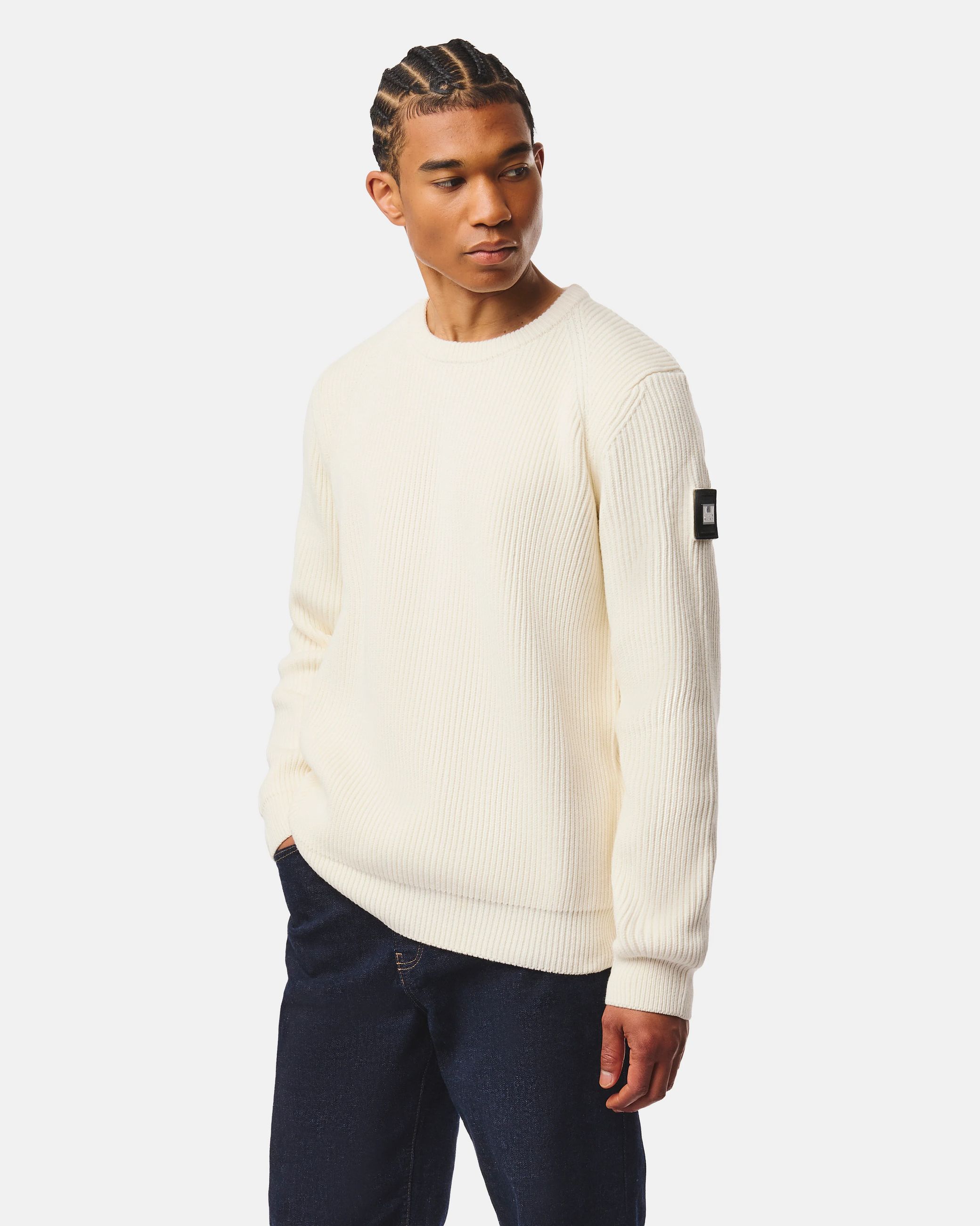 WEEKEND OFFENDER KB3B08