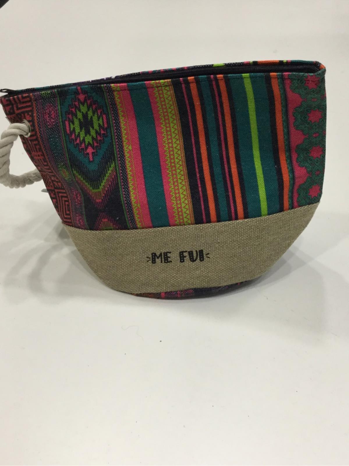 ME FUI POCHETTE