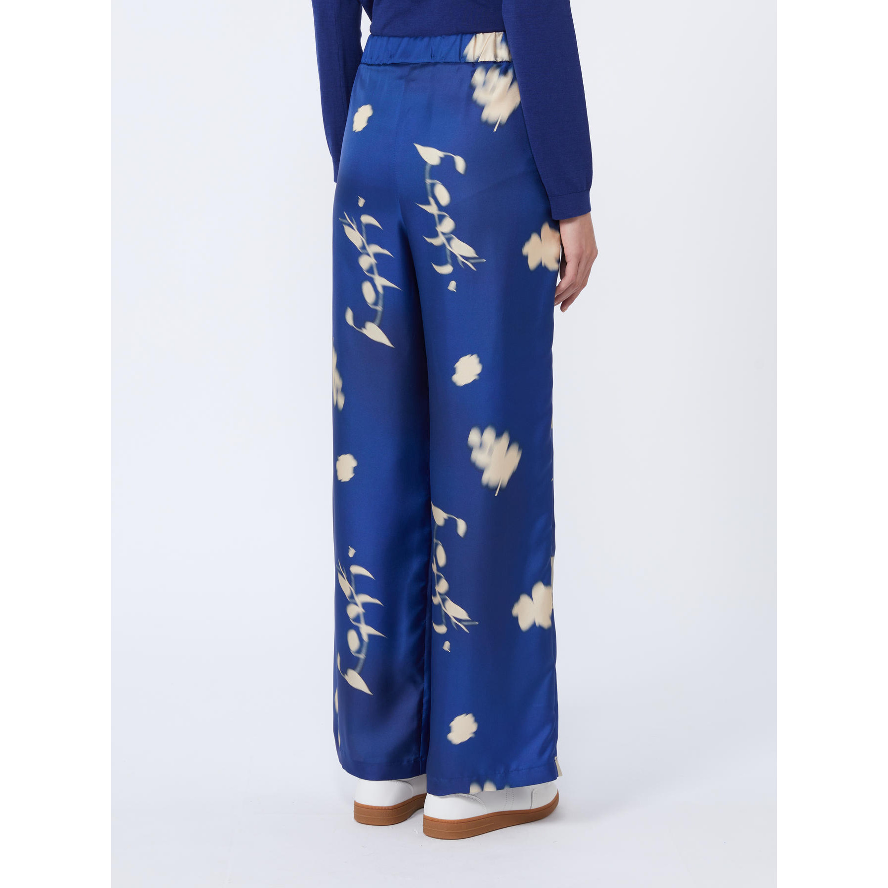 MAX MARA 1 USCITA HELGA