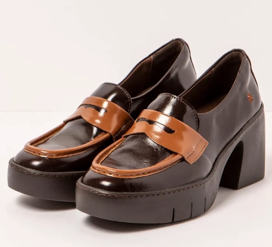 ART 1654 NAPPA SHINNY BROWN-CARAMEL/SOFIA