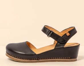 el naturalista N5850 SOFT NAPPA BLACK / PICUAL