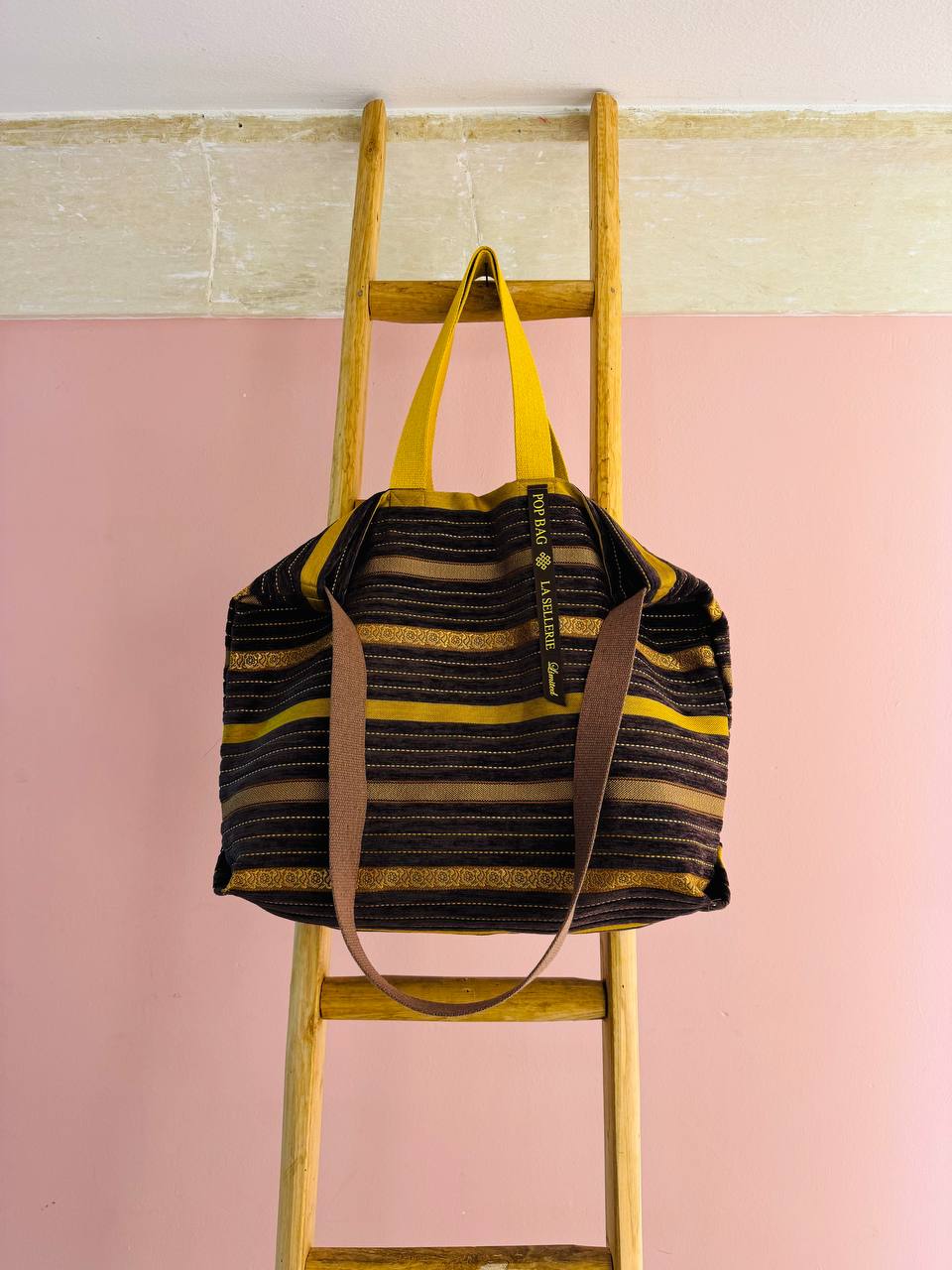 la sellerie POP BAG Ape Maia