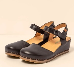 el naturalista N5850 SOFT NAPPA BLACK / PICUAL