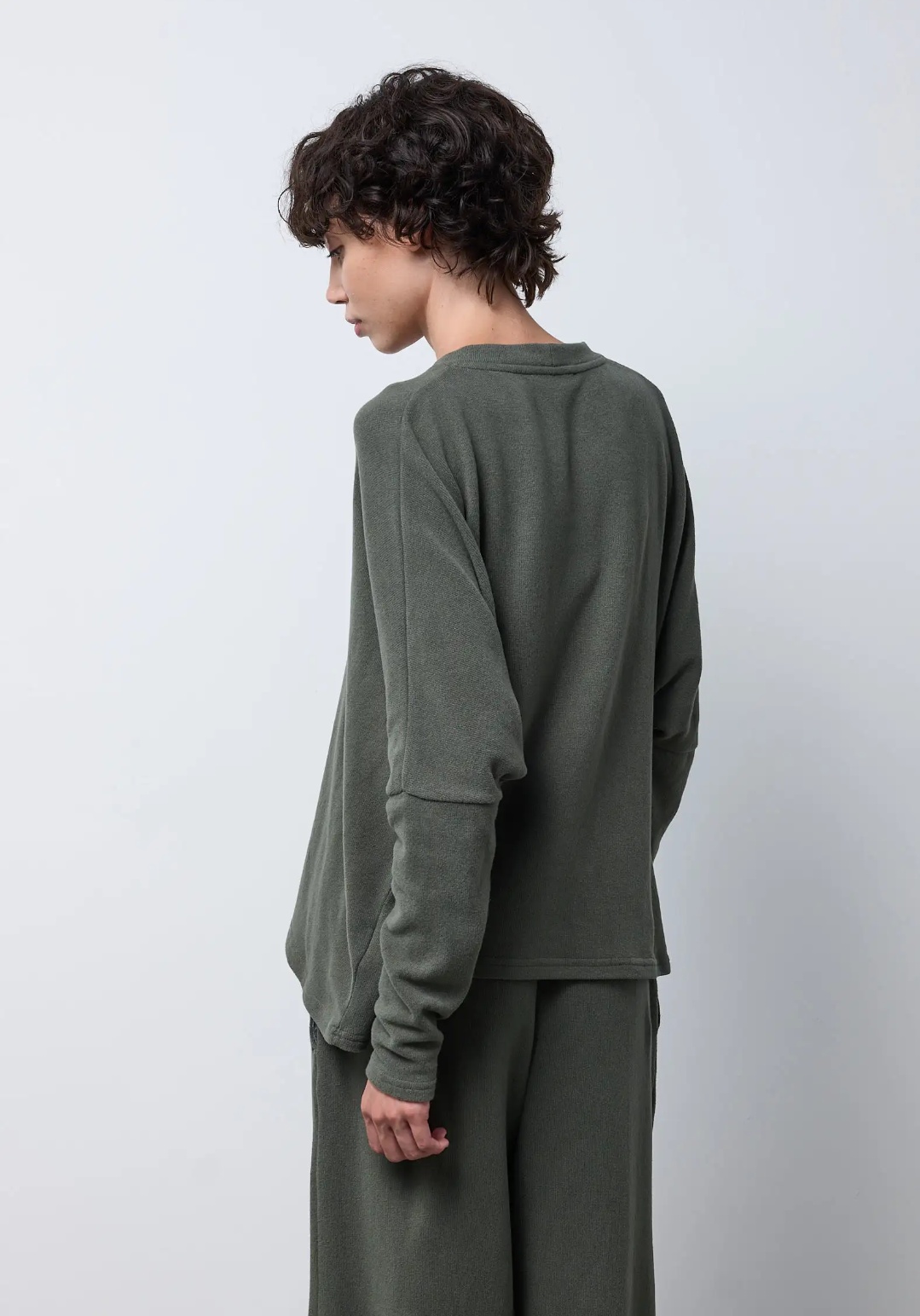 neirami MAGLIA SVASATA soft basic forest