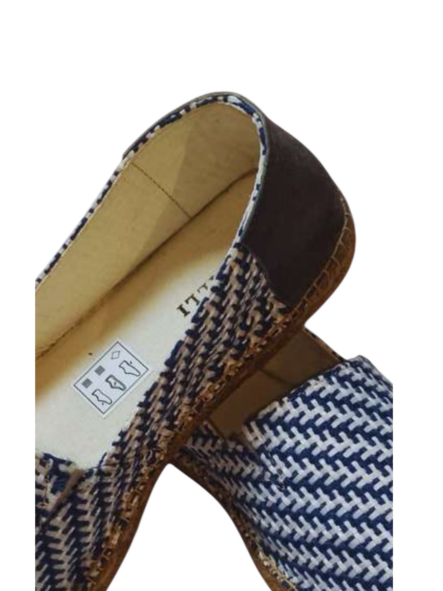 1829 Spilli EU004