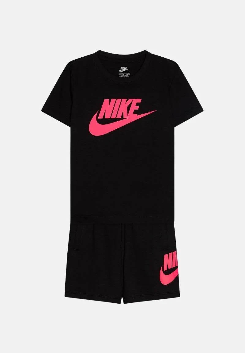 NIKE 86L596