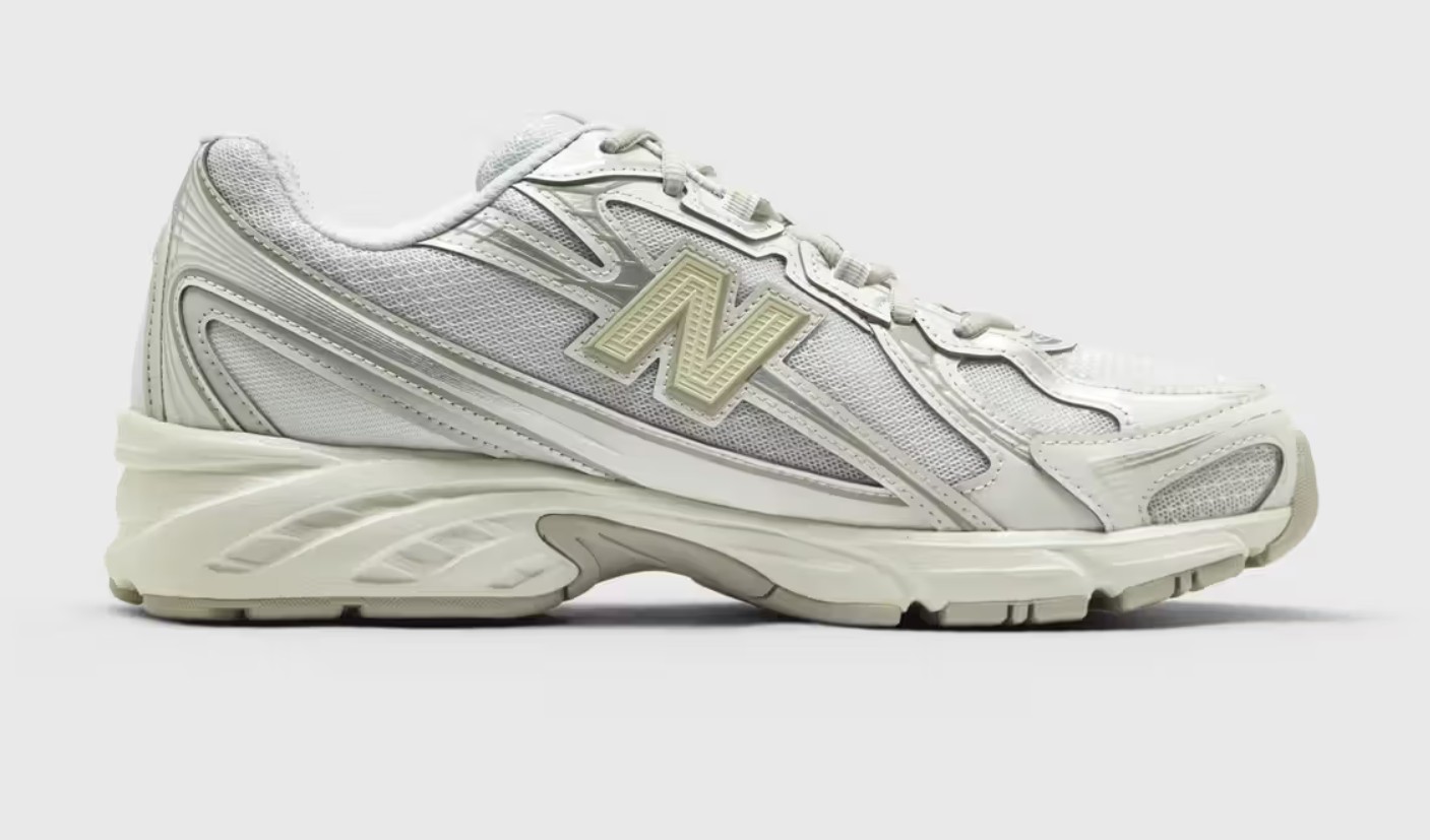 NEW BALANCE U740