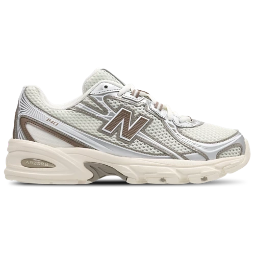 NEW BALANCE U740