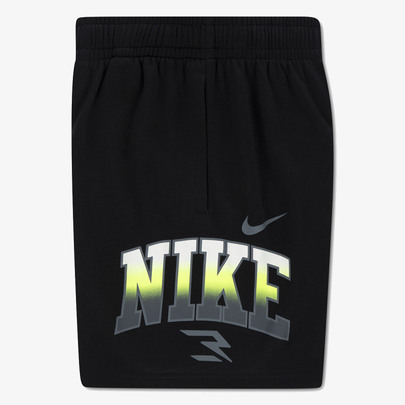 NIKE 9Q1463