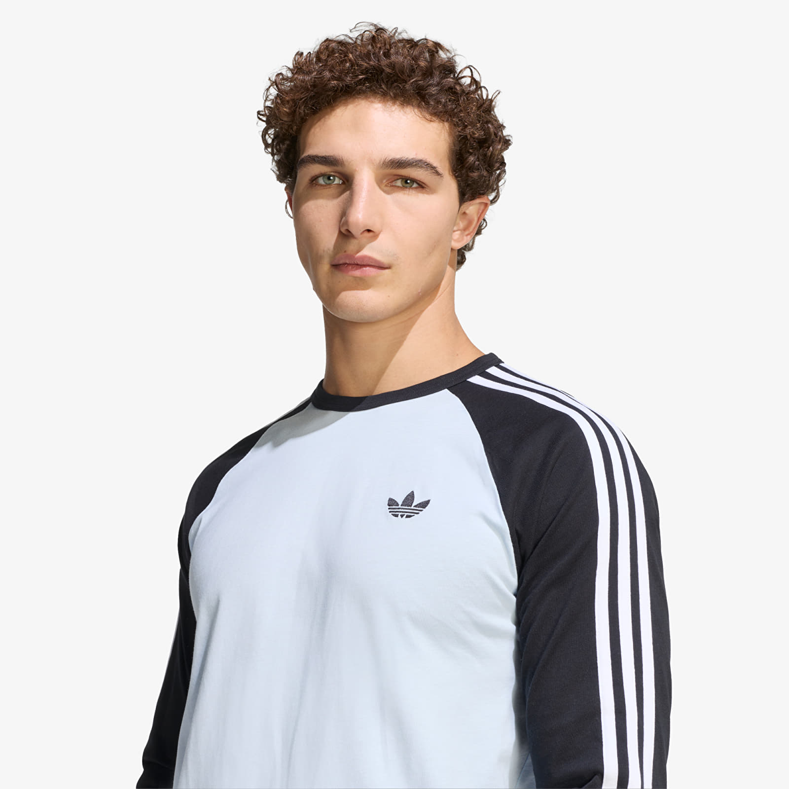 ADIDAS KE2424