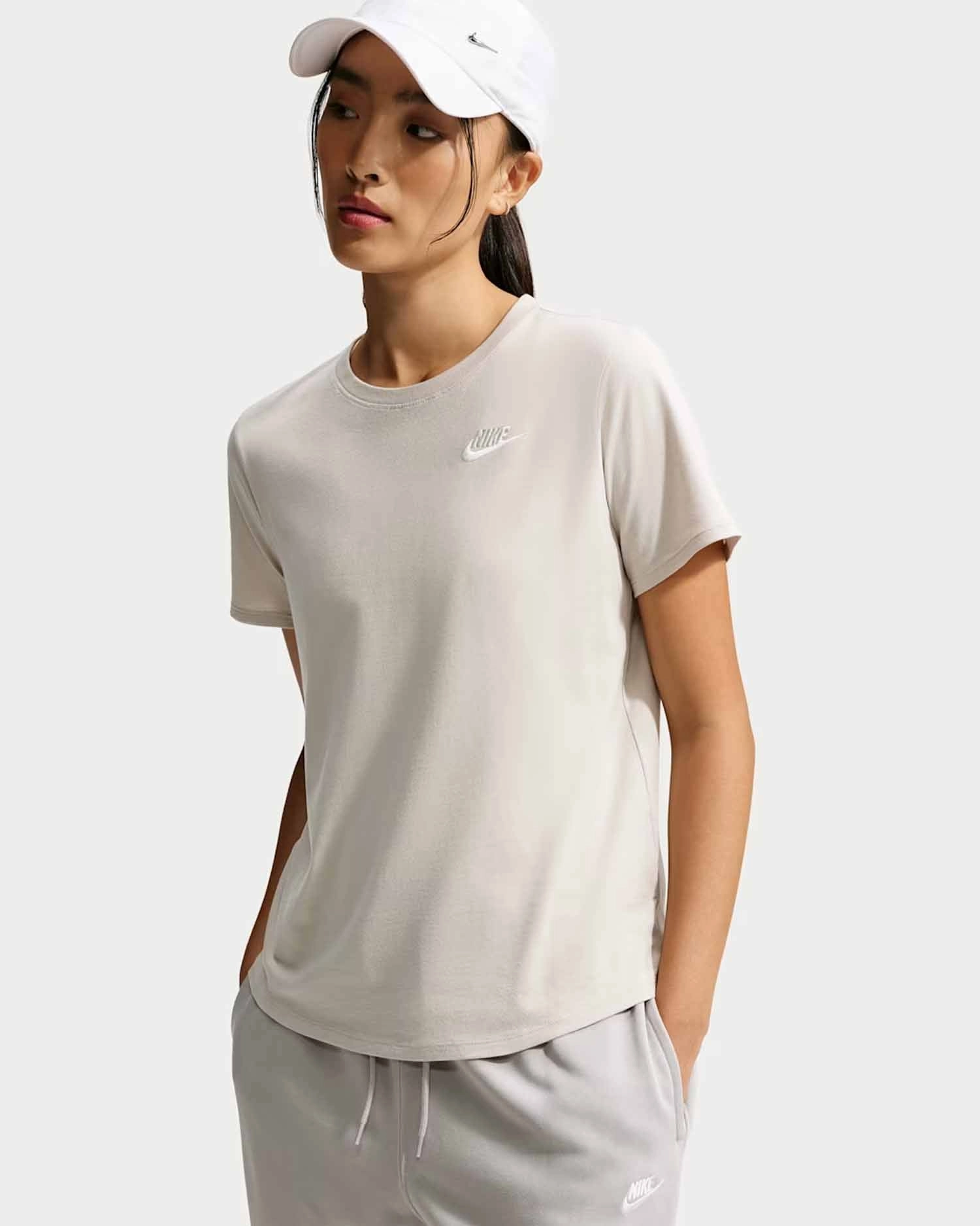 NIKE DX7902