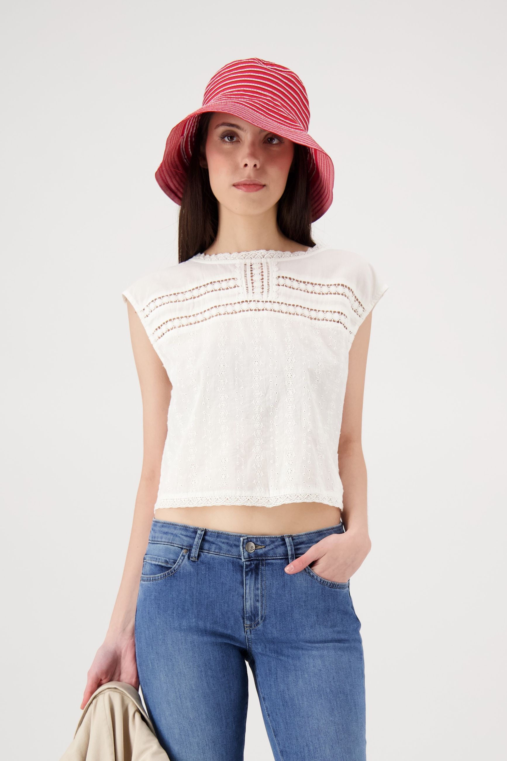 BELLEROSE DONNA R0747 010