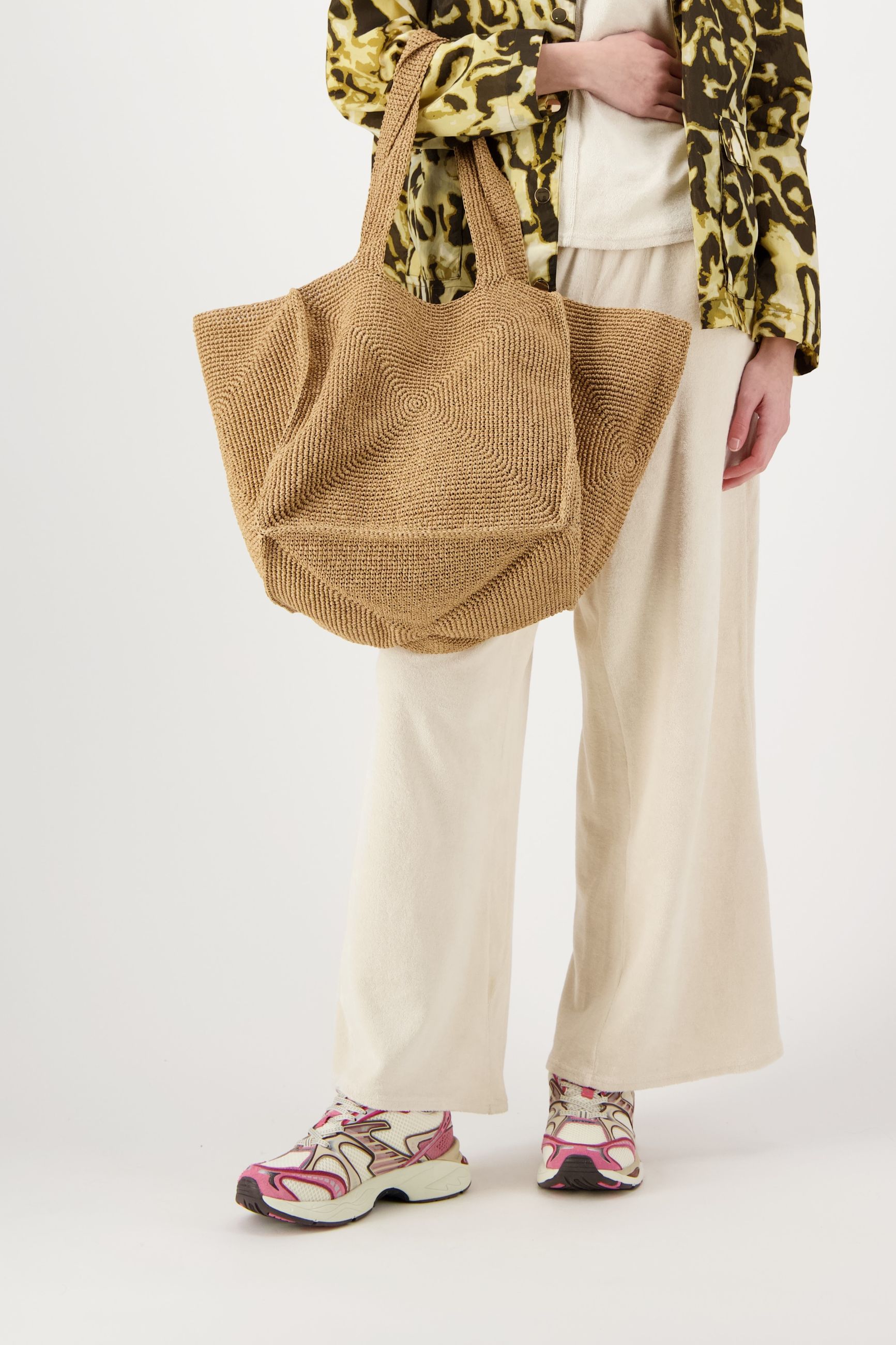 AMANDINE SQUARE PAPER BAG