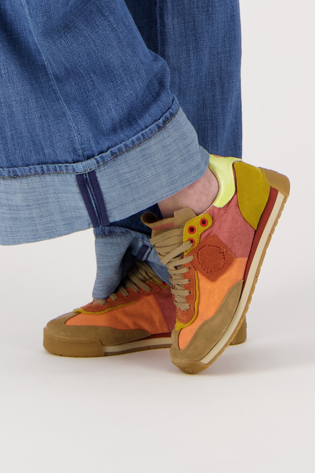 SARTORISAN ENSO GAIA RURAL RED