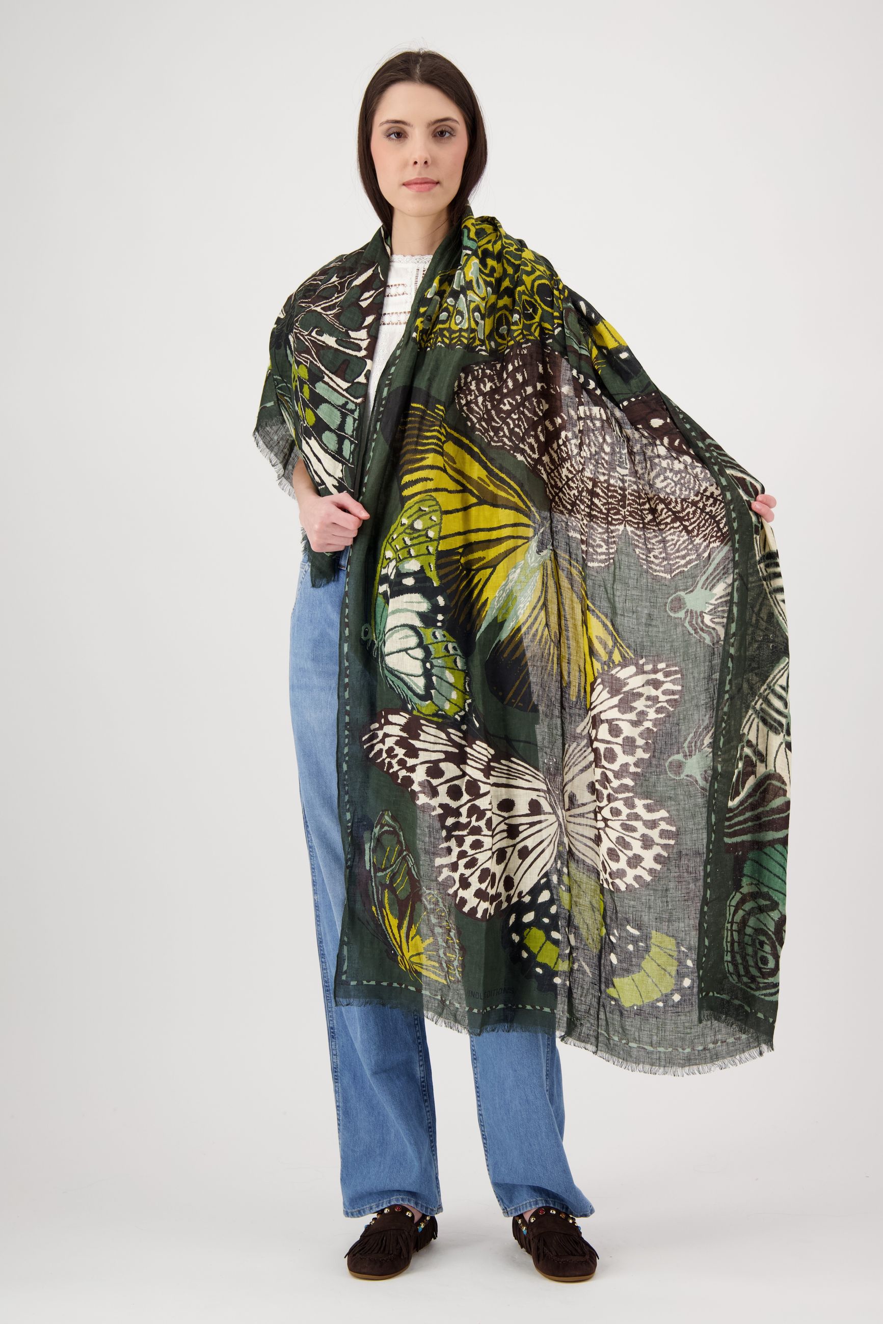 INOUI EDITIONS SCARF 100 PAPILLONS KHAKI