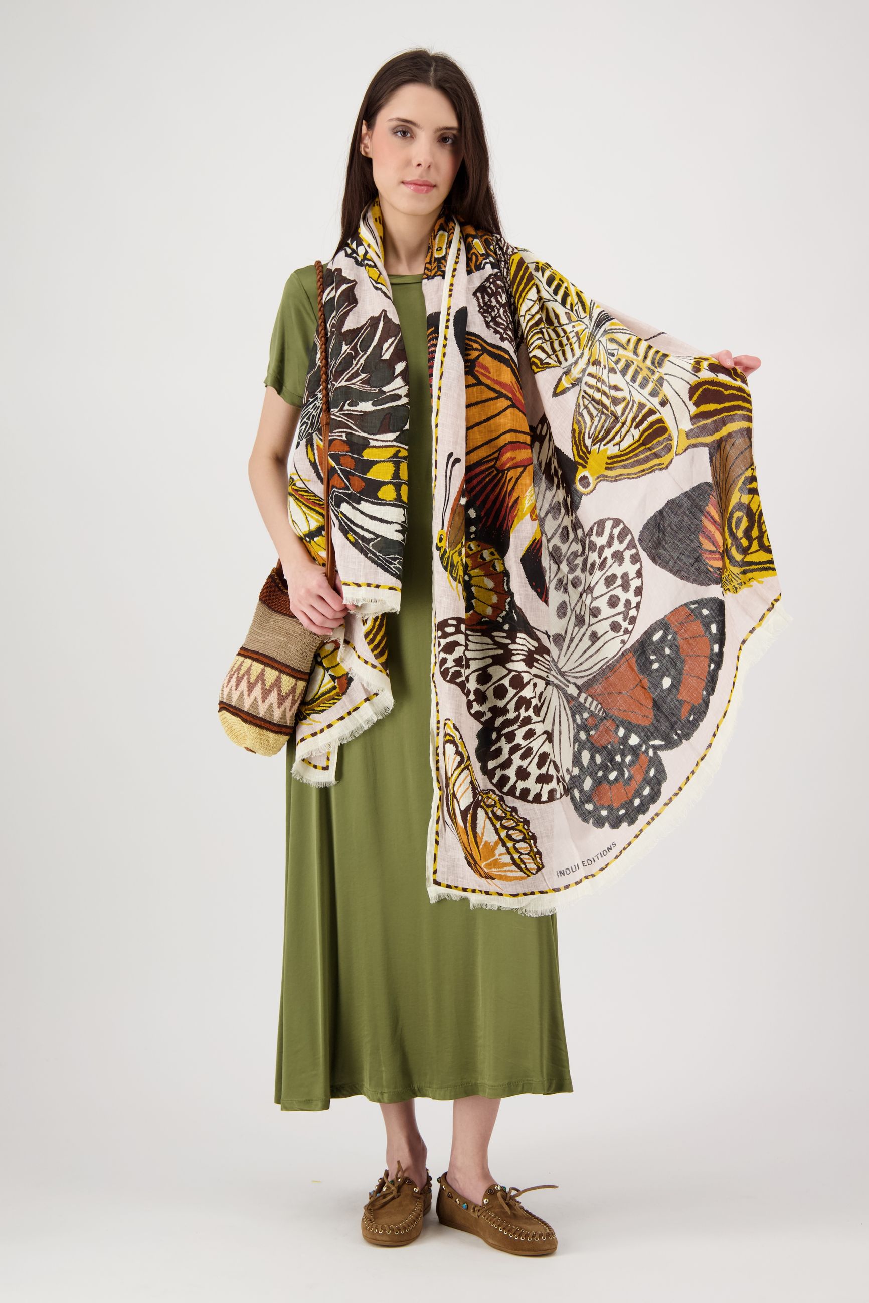 INOUI EDITIONS SCARF 100 PAPILLONS NUDE
