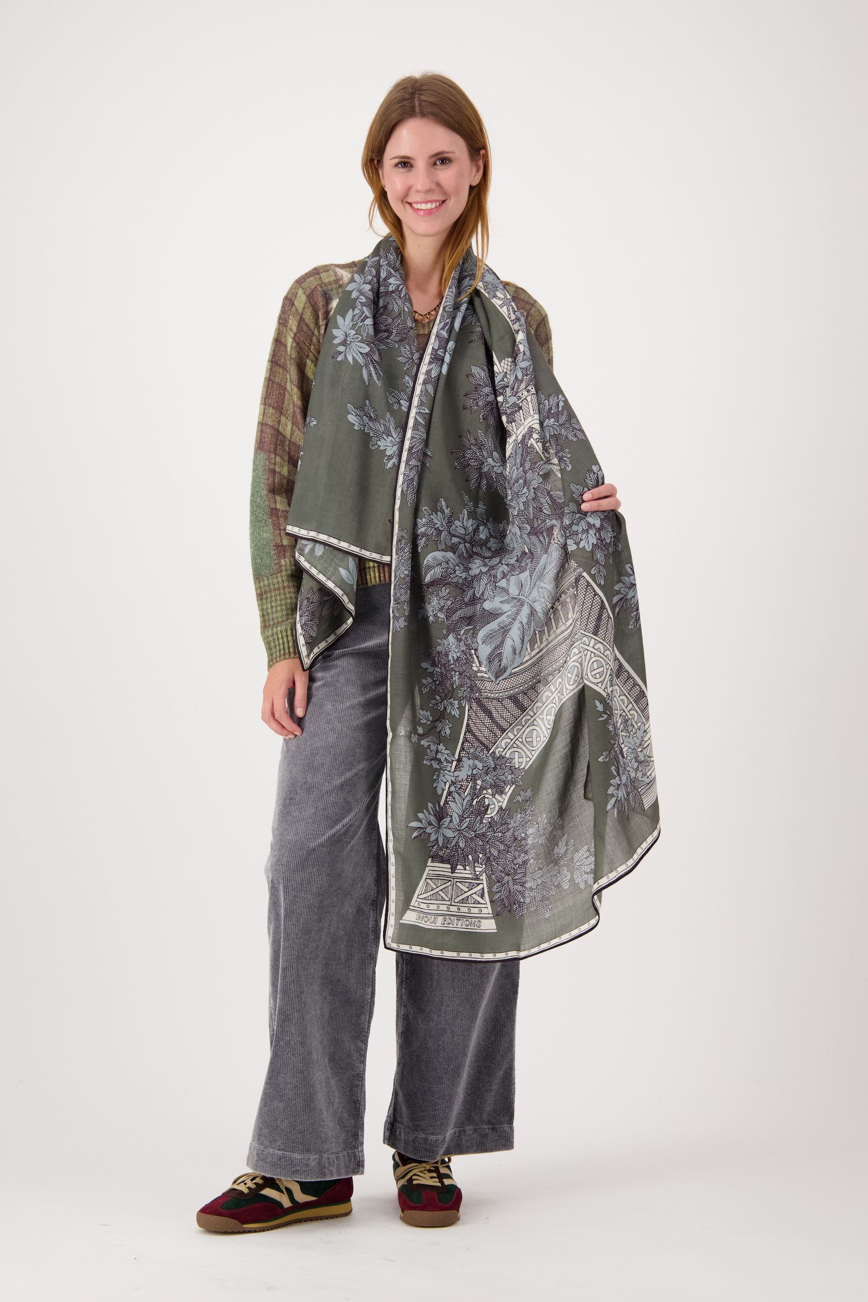 INOUI EDITIONS 1889 KAKI SCARF 80