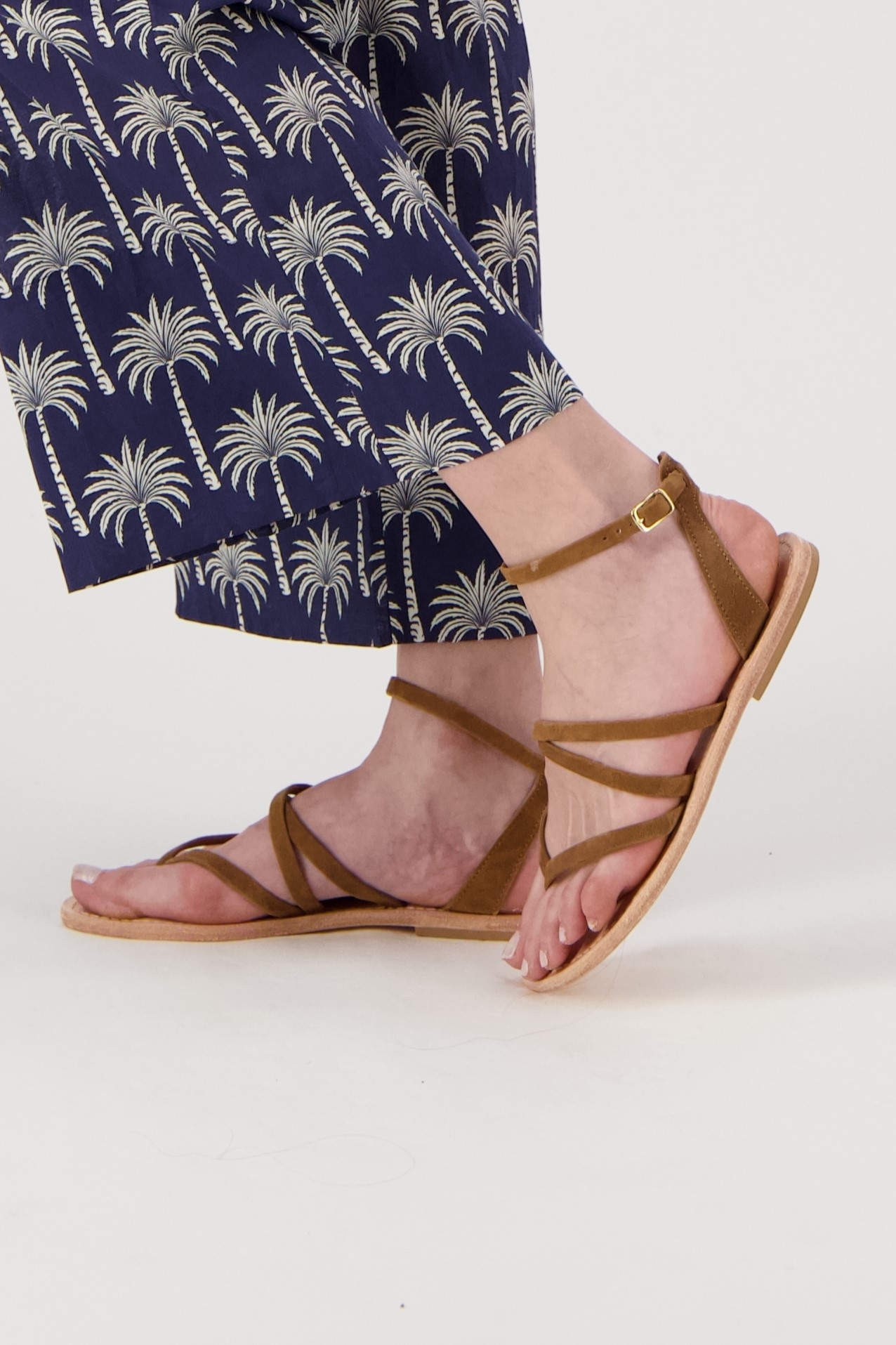 MIM MAR SILVIA NOCCIOLA