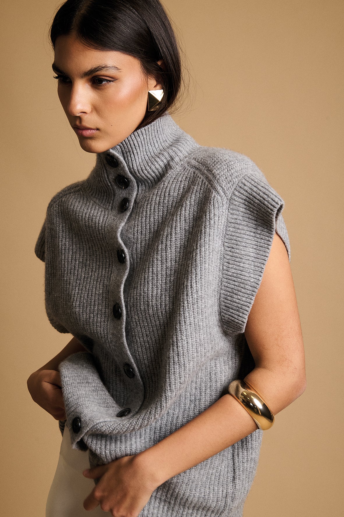 BEJADE GILET COLLO ALTO CON BOTTONI