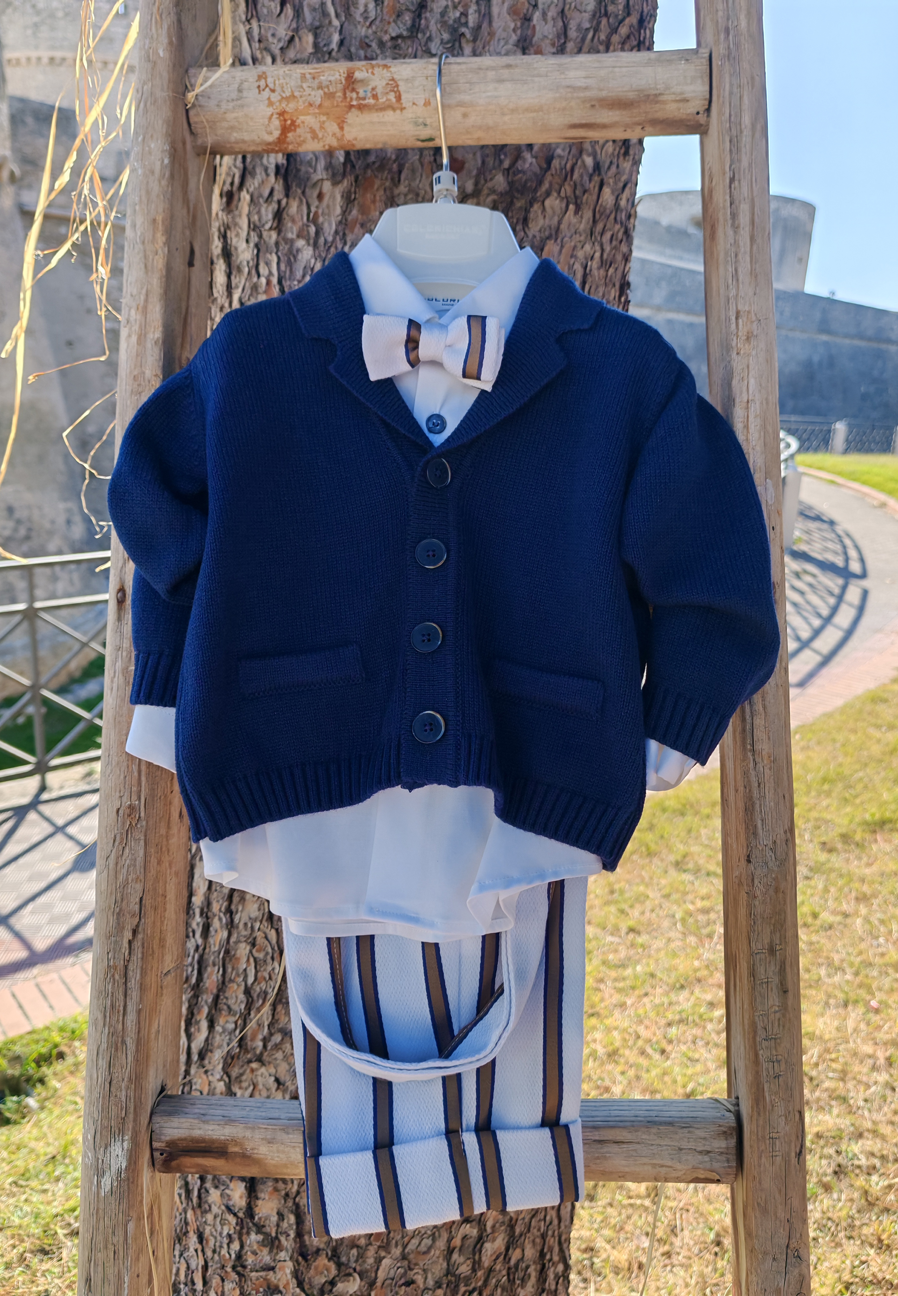 Colorichiari Neonato Completo Per Neonato,cardigan Blu,camicia  Bianca,bermuda A