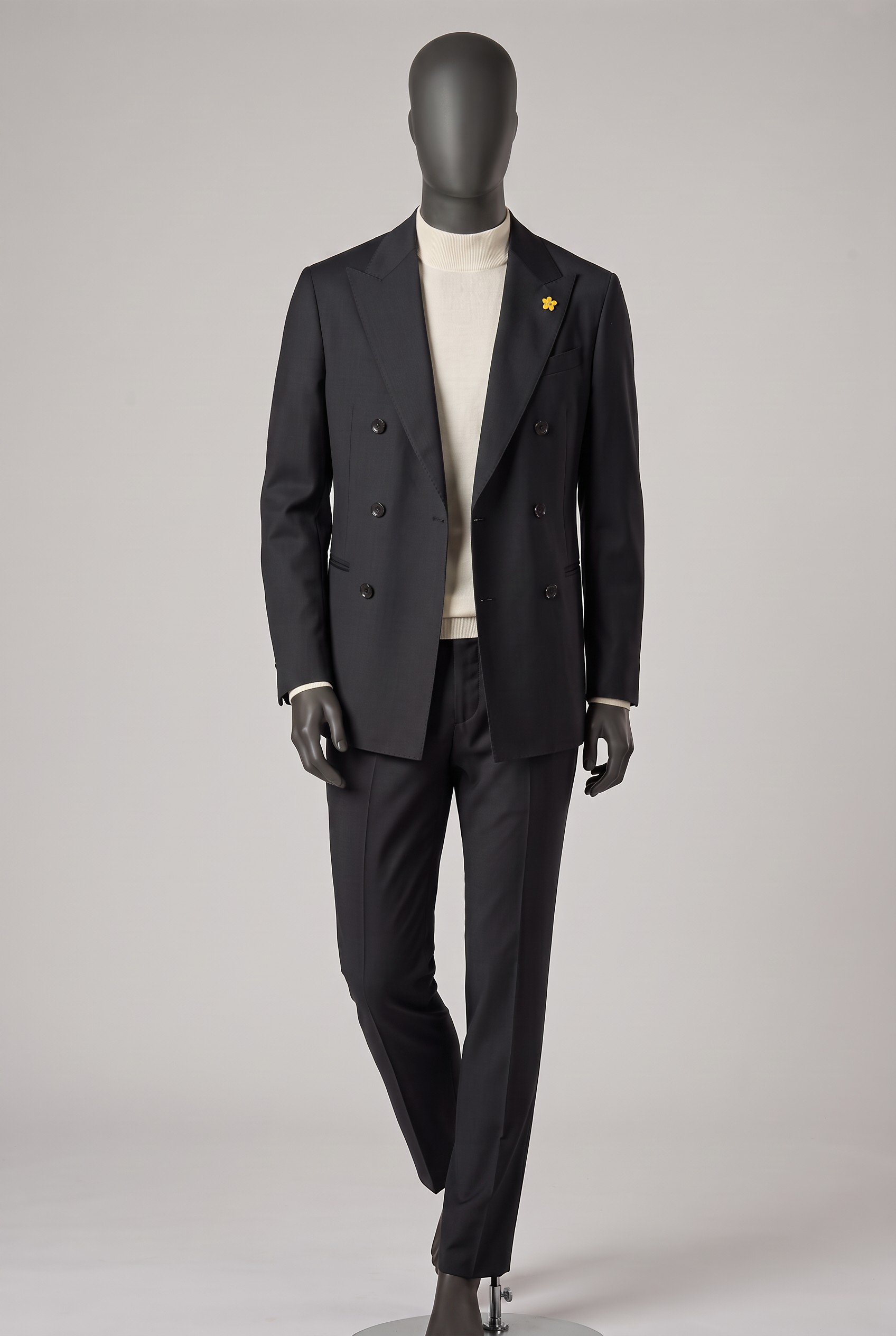 ALESSANDRO GILLES Abito Uomo