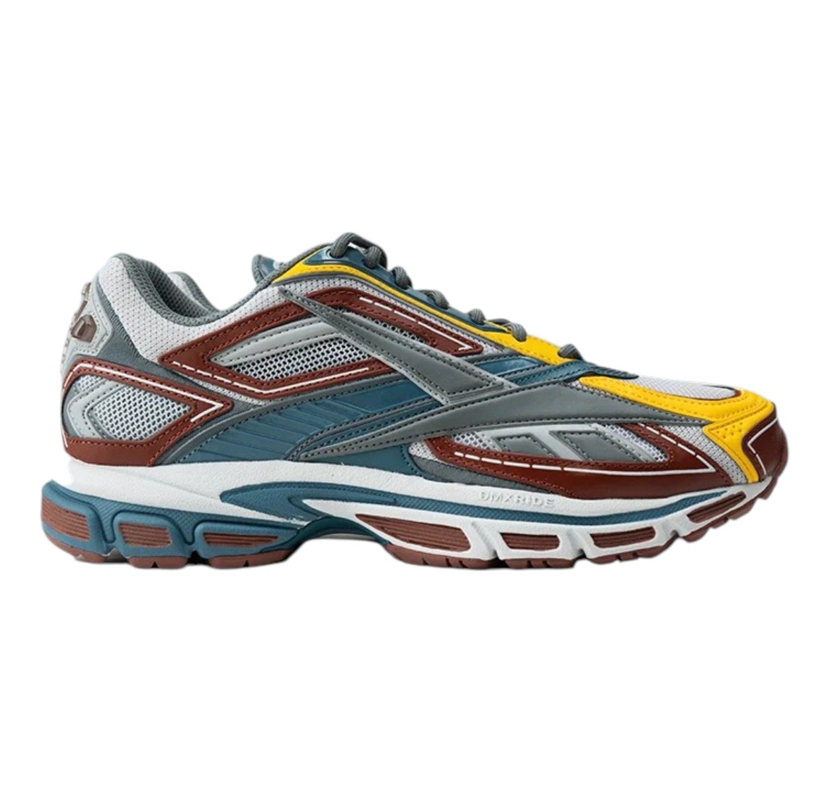 REEBOK SNEAKERS