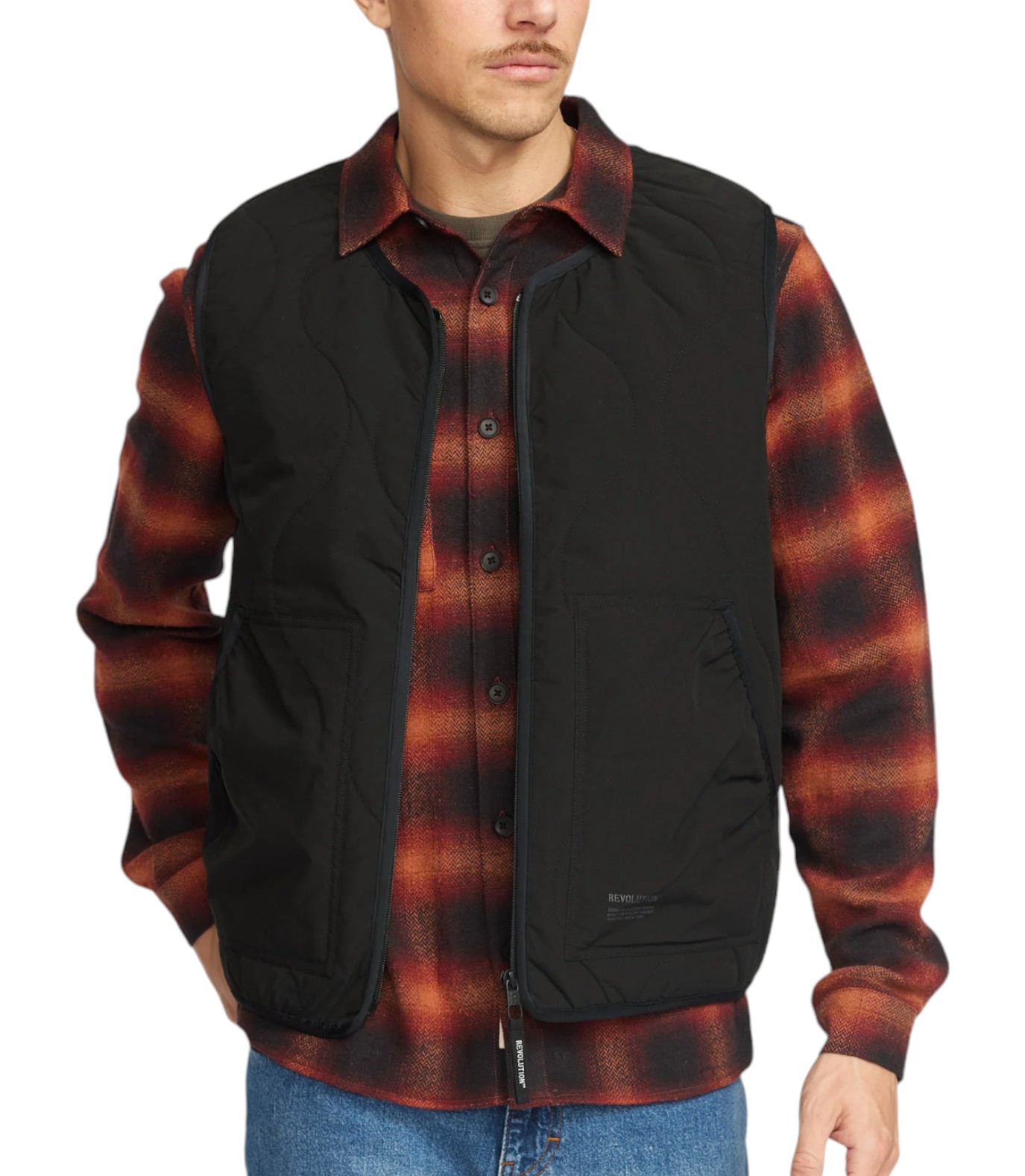 RVLT VEST