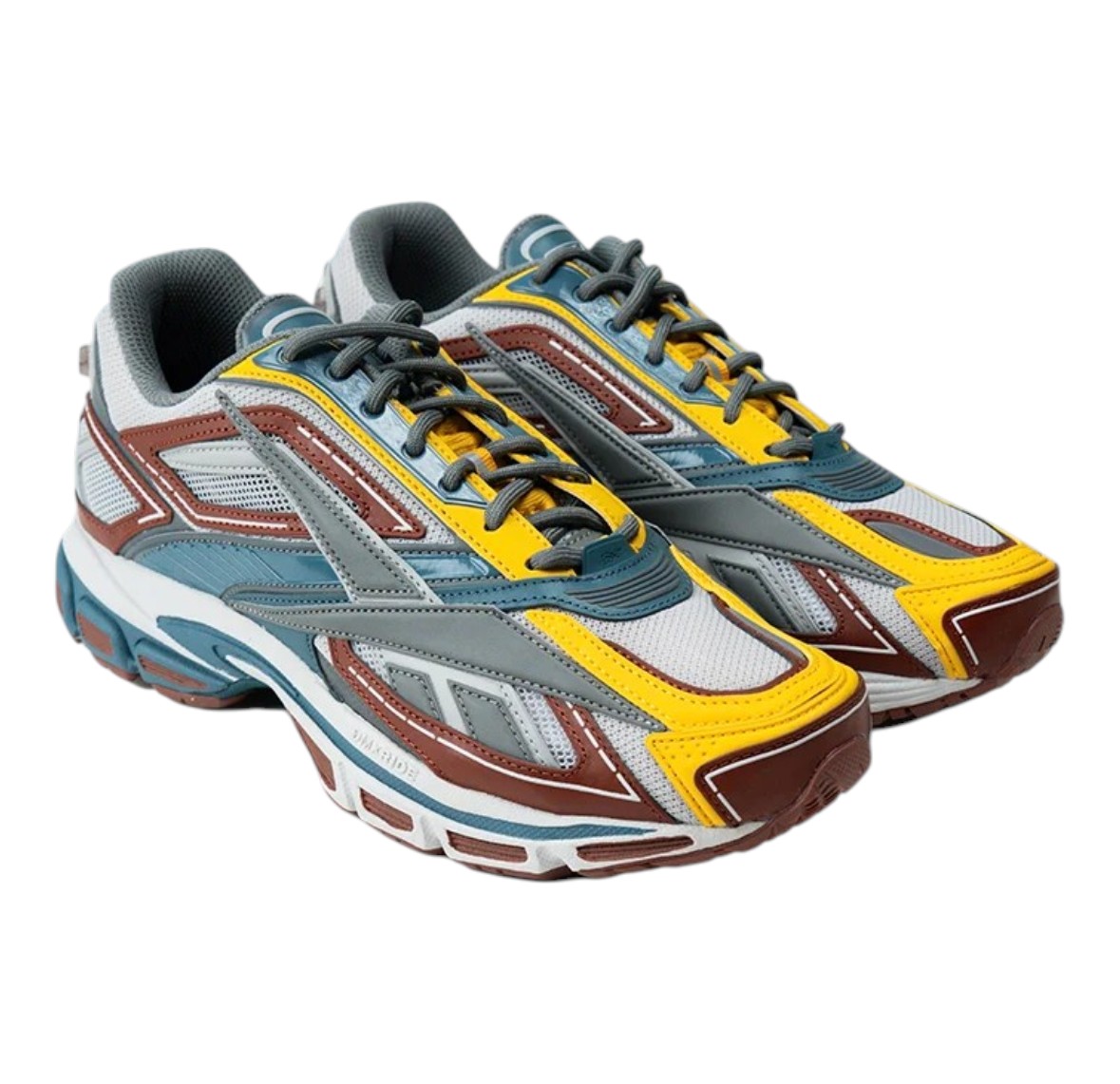 REEBOK SNEAKERS