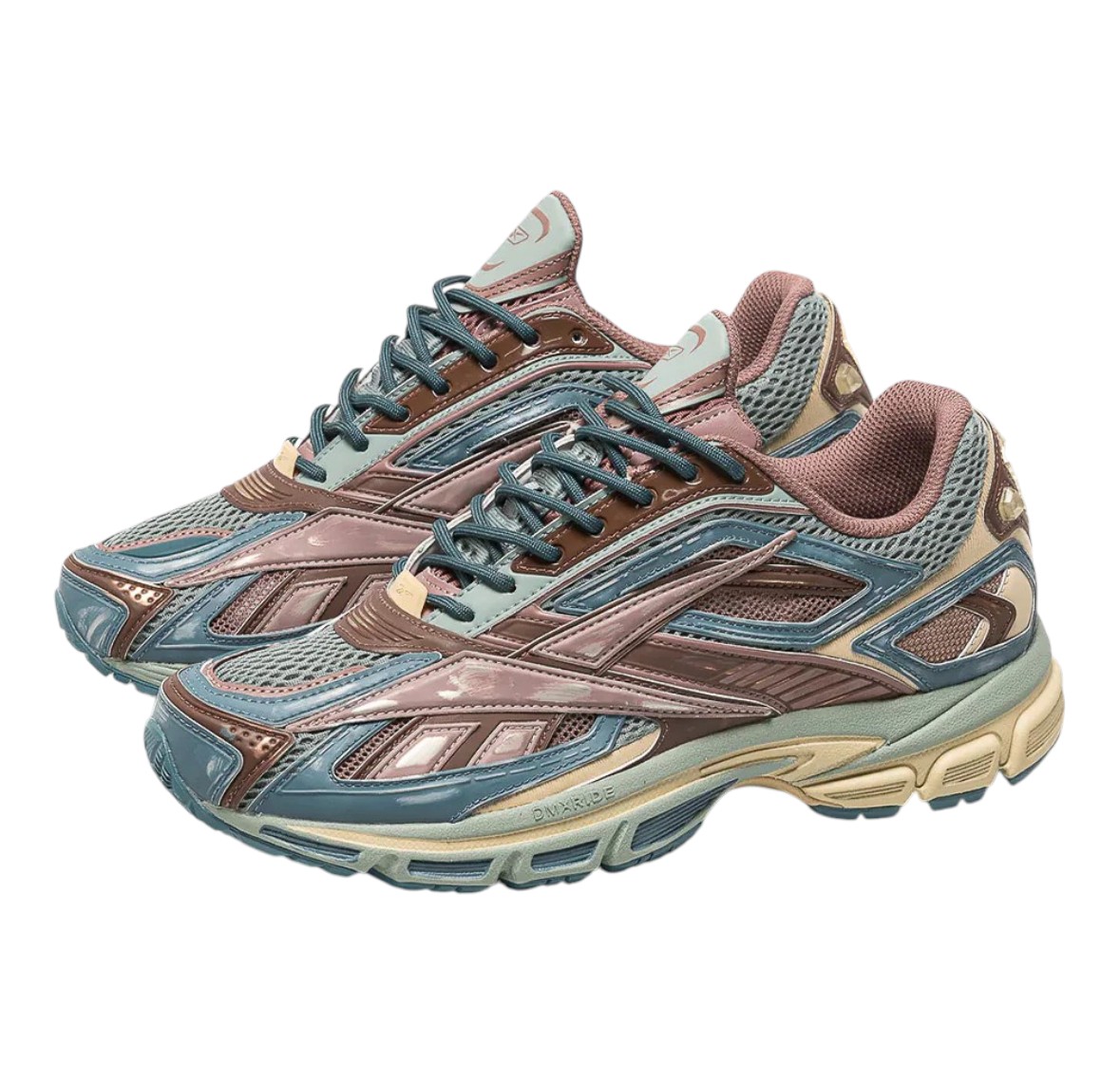 REEBOK SNEAKERS