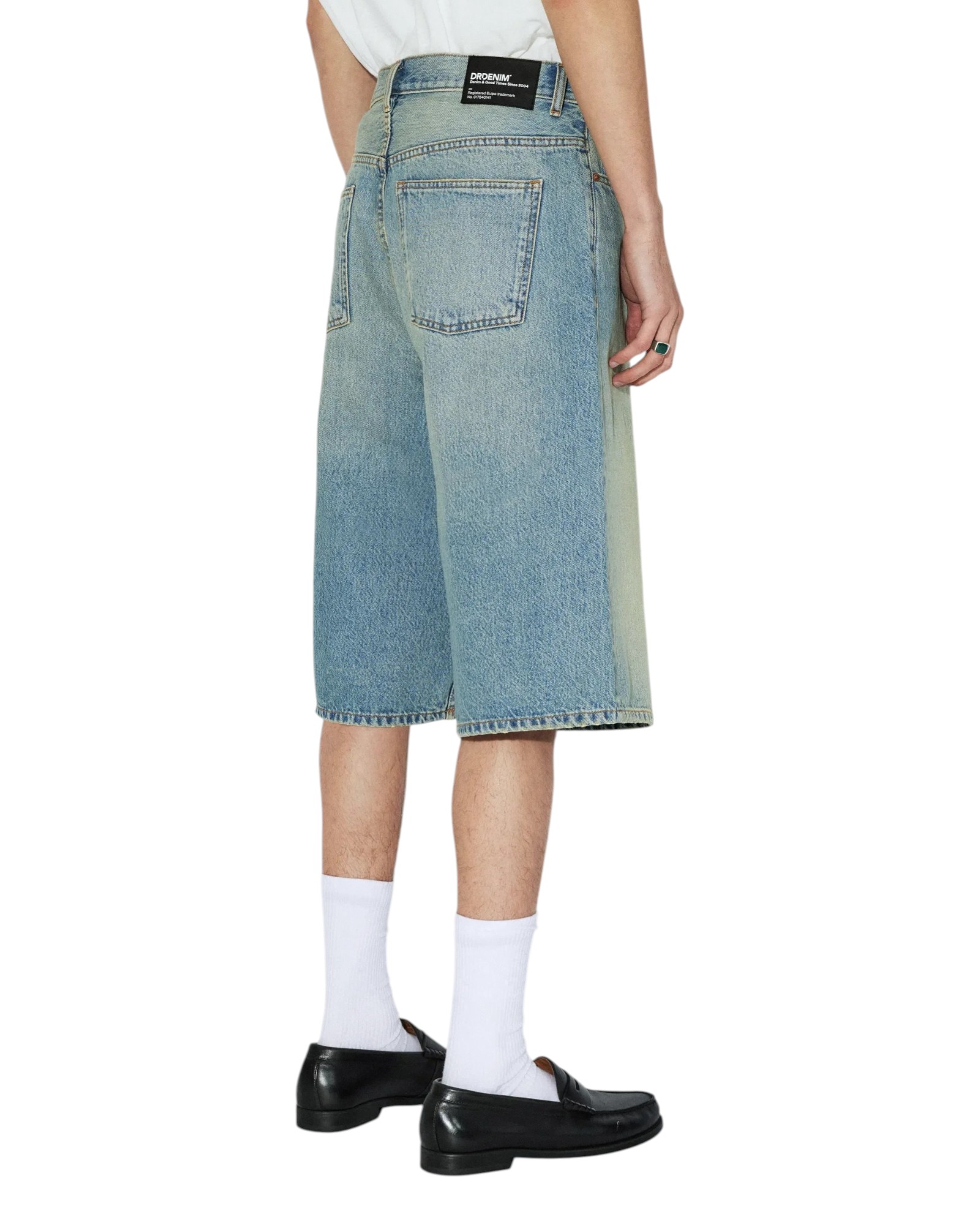 DR.DENIM SHORTS