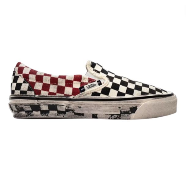 VANS OFF THE WALL SNEAKERS