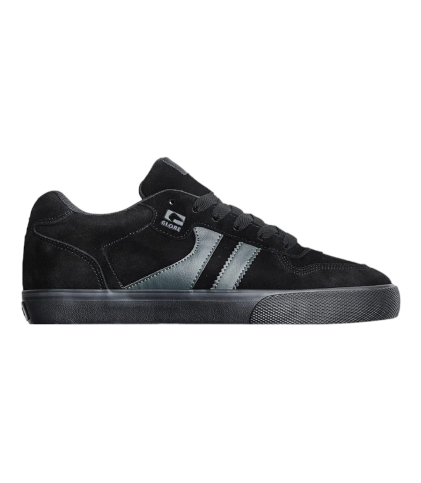 GLOBE SNEAKERS