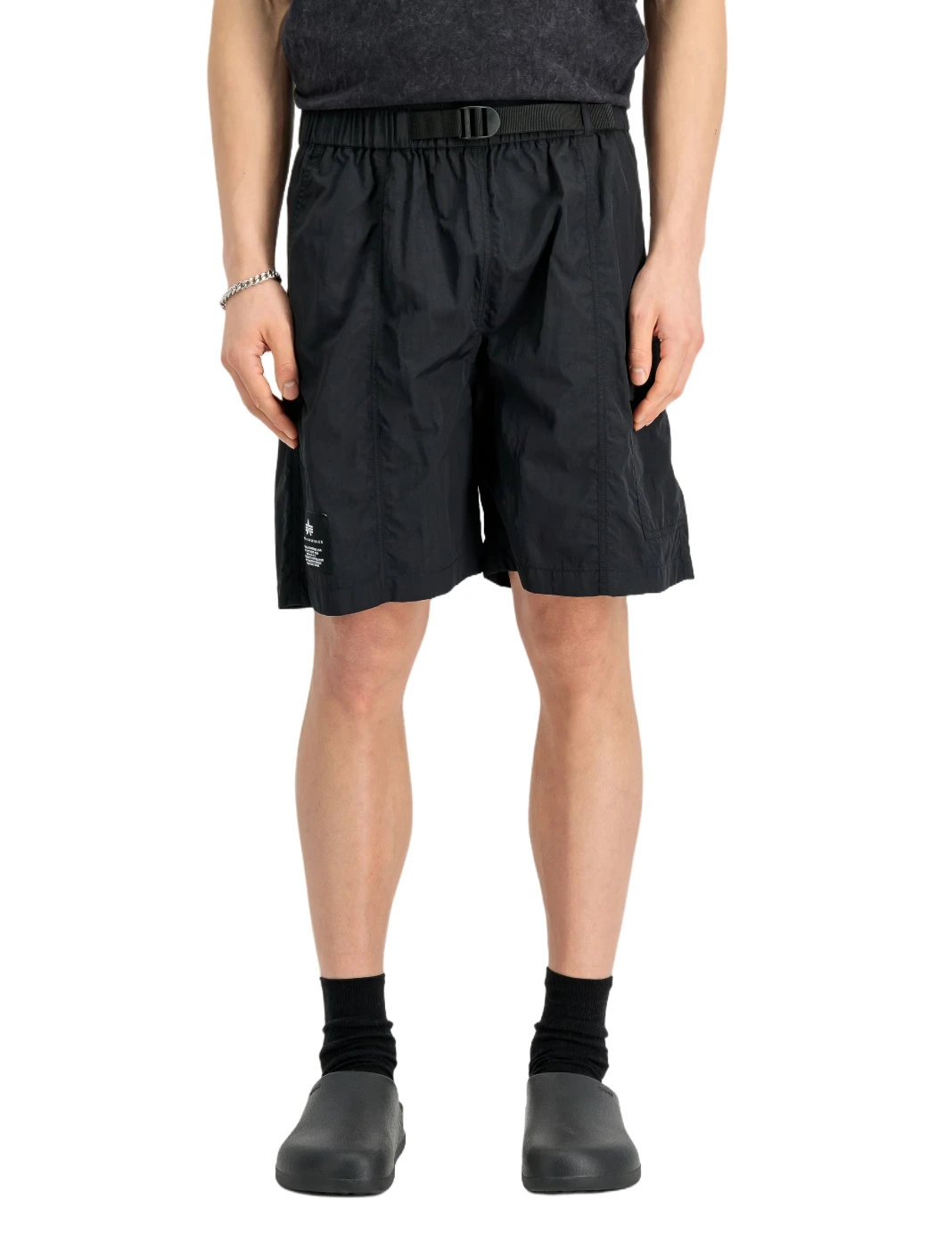 ALPHA INDUSTRIES SHORT