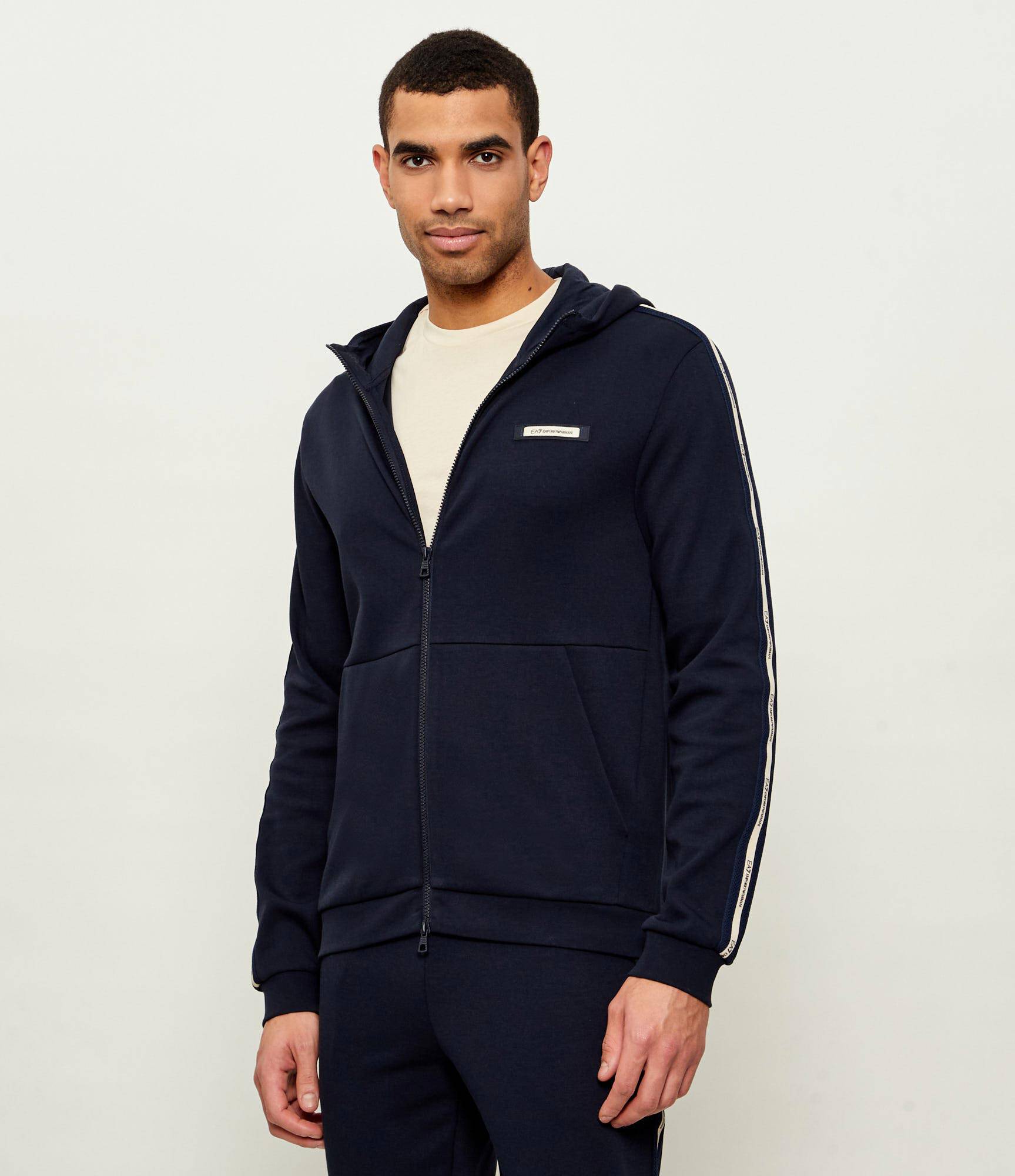 Ea7 7M001480 AF12660