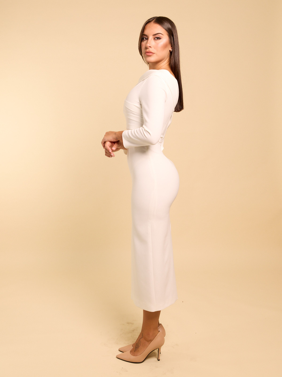 CARLA RUIZ 53047
