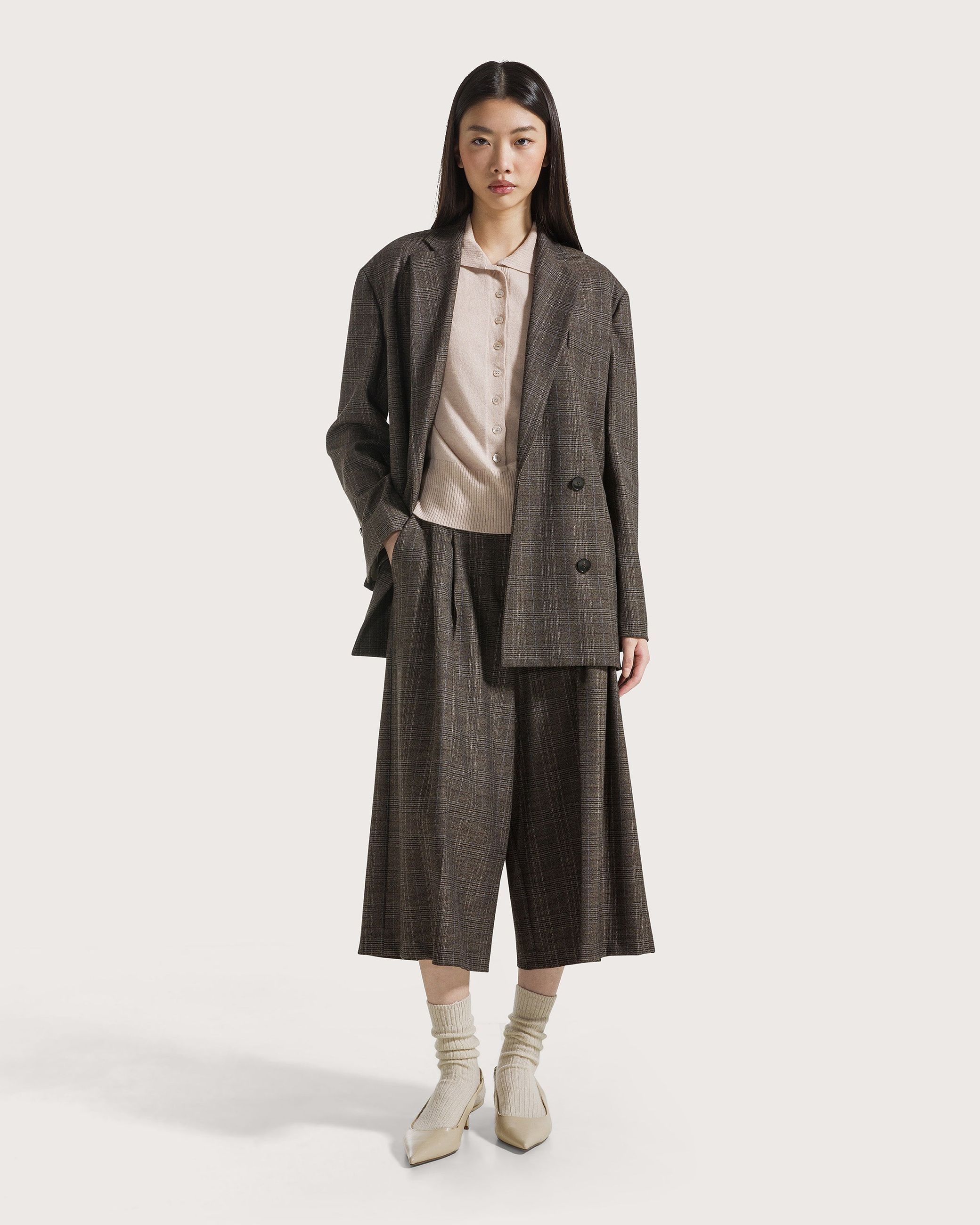 SEVENTY BERMUDA DONNA