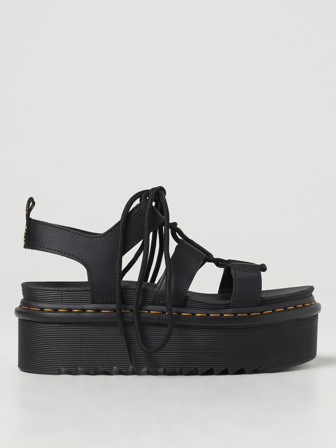 DEKVbkRZfw9yRrV8dr-martens.jpg