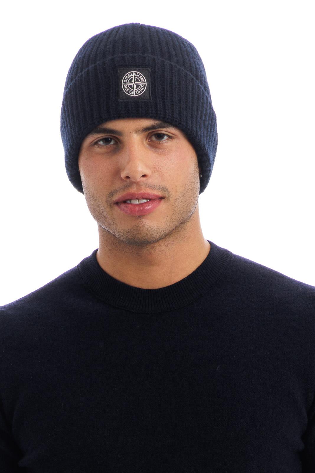 cappello lana stone island