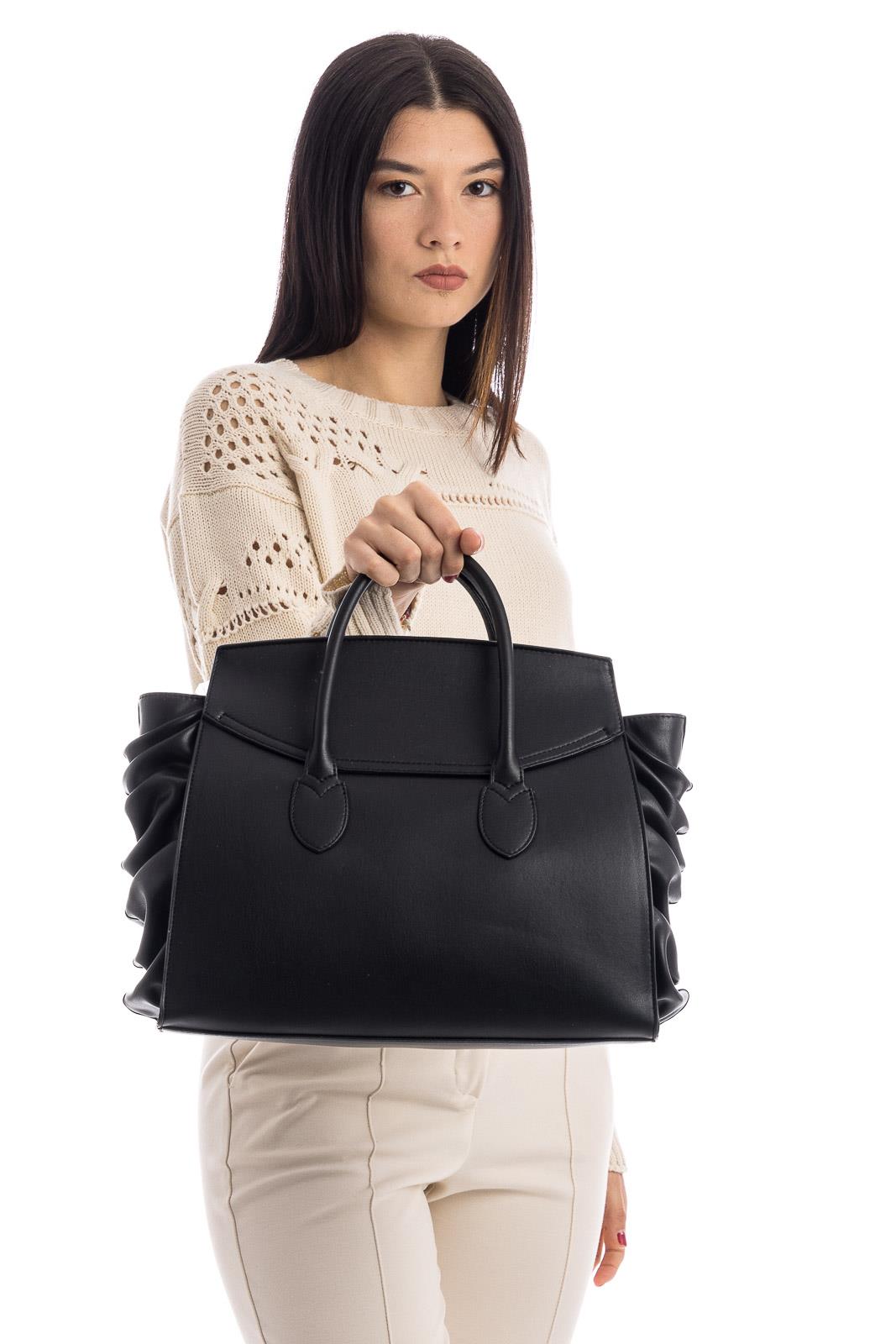 GIOSEPPO Neskowin Borsa A Tracolla Donna – Colore Oro, Con Catena Rimovibile, Chiusura Lampo, 100% Poliestere