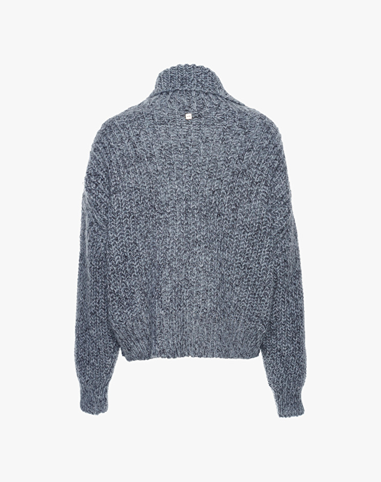 MANILA GRACE T-SHIRT