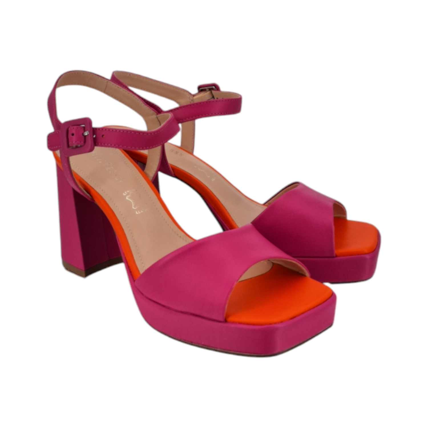 CAPELLI ROSSI SANDALO DONNA