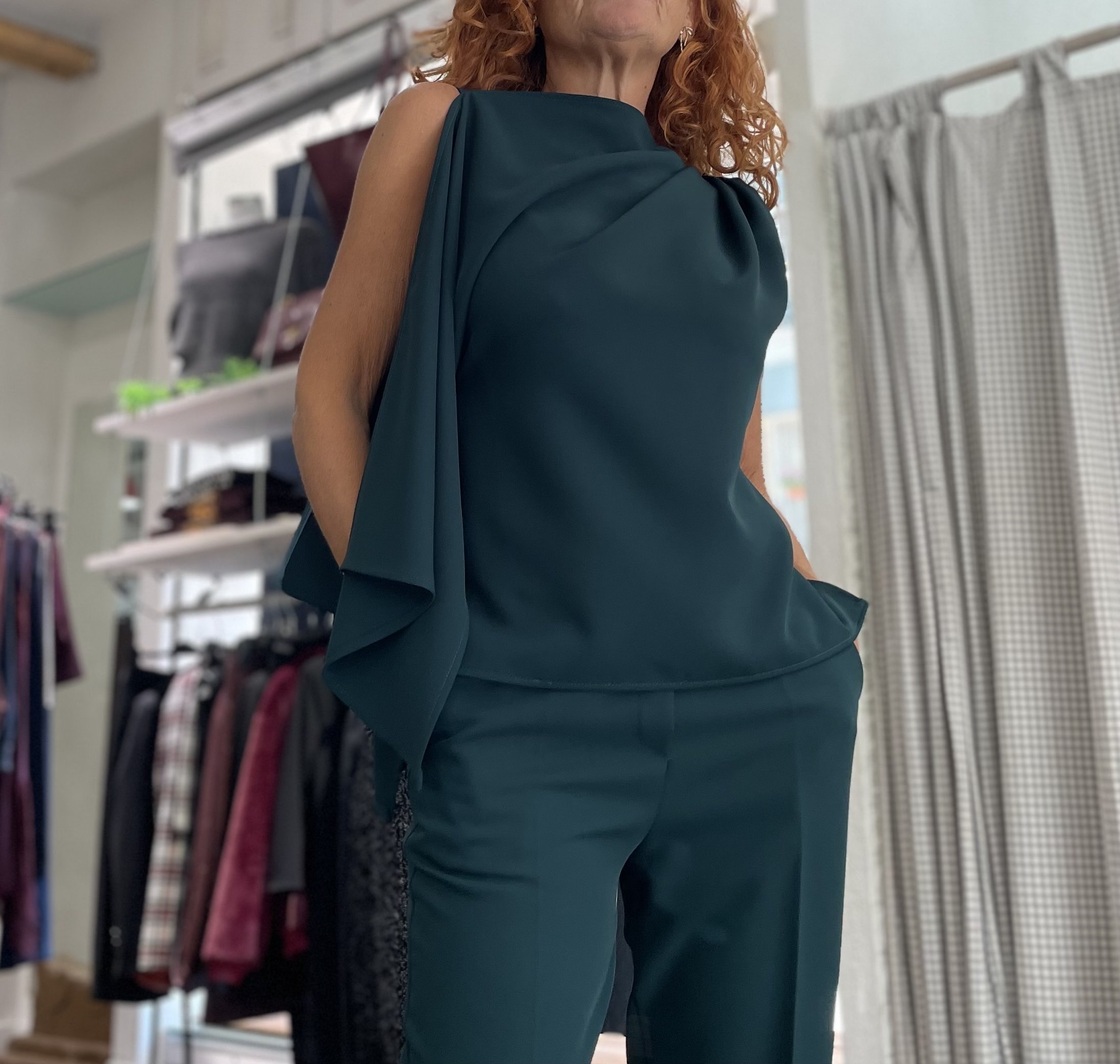 LE STREGHE TOP ES001