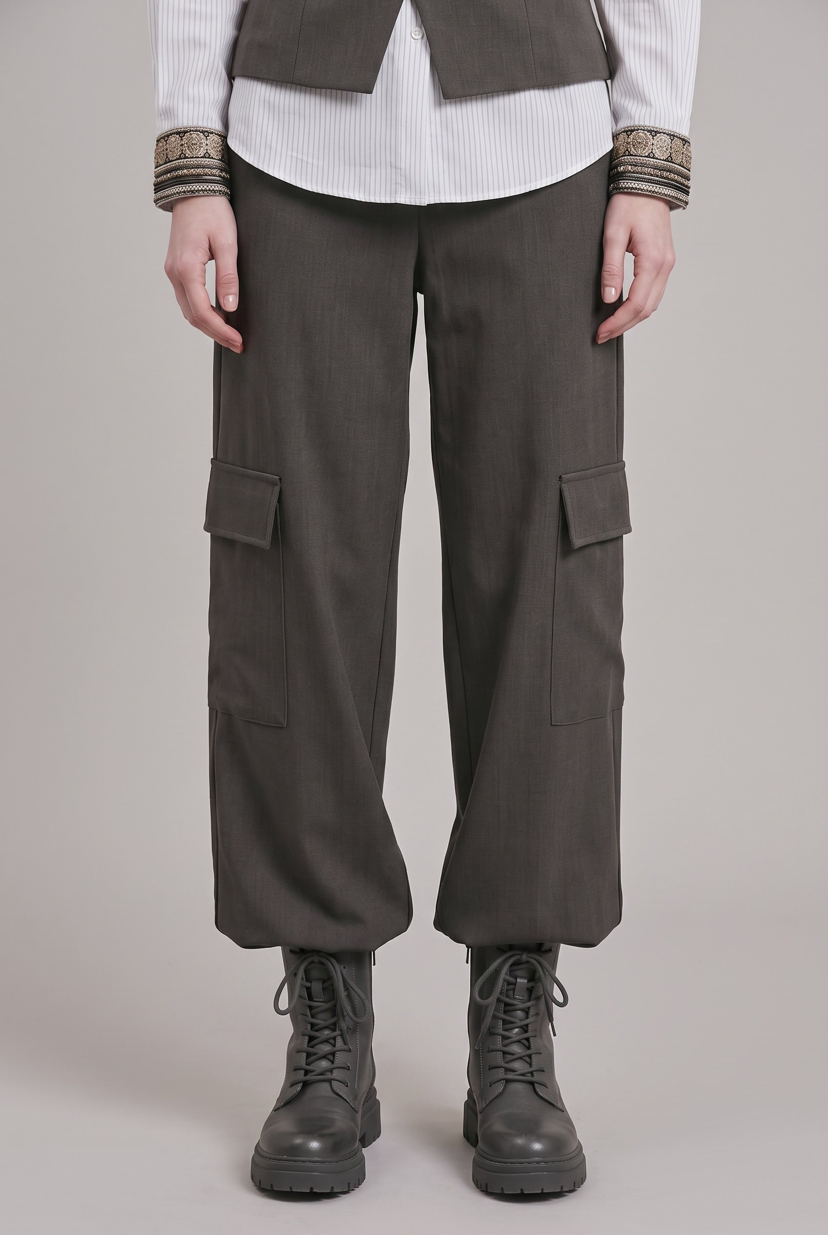 LE STREGHE PANTALONI PL206
